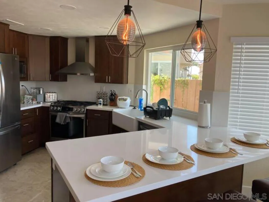 https://cdn.realtyfeed.com/cdn/127/260004344/1e01d12555e53737057bba038e3bd791.webp
