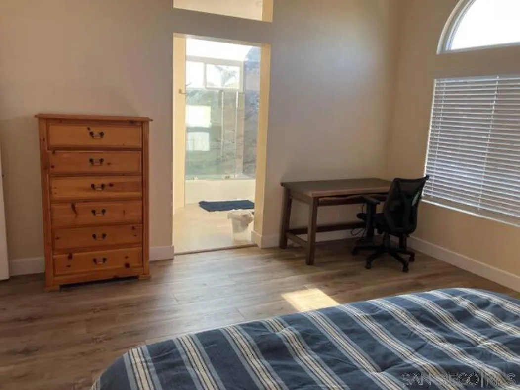 https://cdn.realtyfeed.com/cdn/127/260004344/b623031c129d471941eeba80d0c302cc.webp