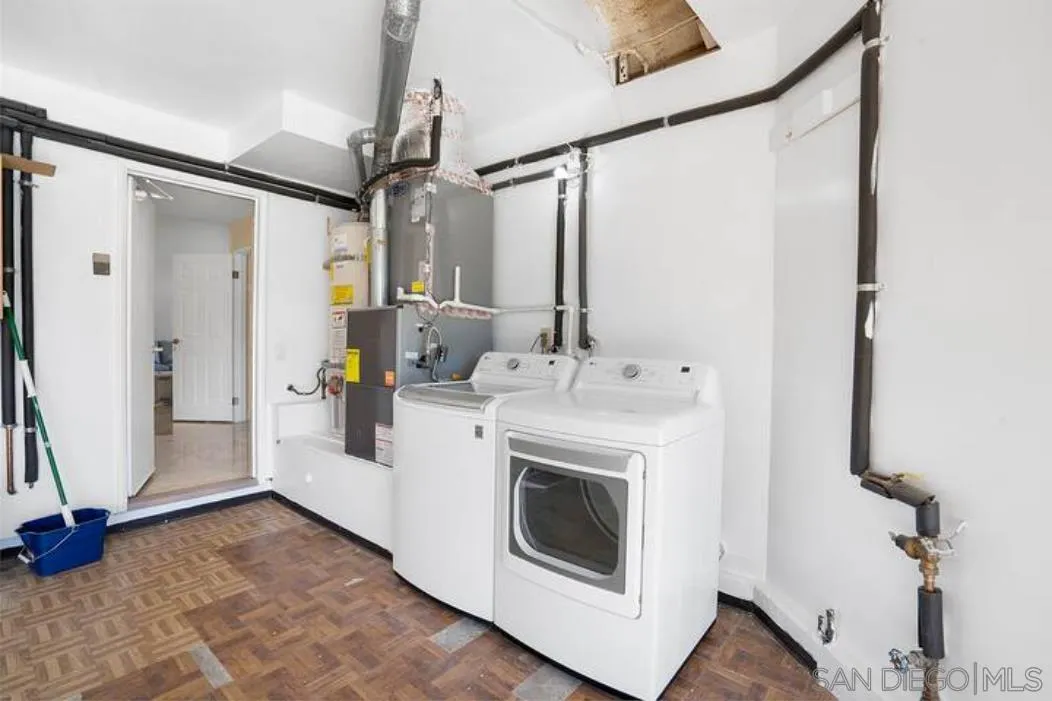 https://cdn.realtyfeed.com/cdn/127/260004344/c8e2cc67bc8d341227311e0c60f3272c.webp
