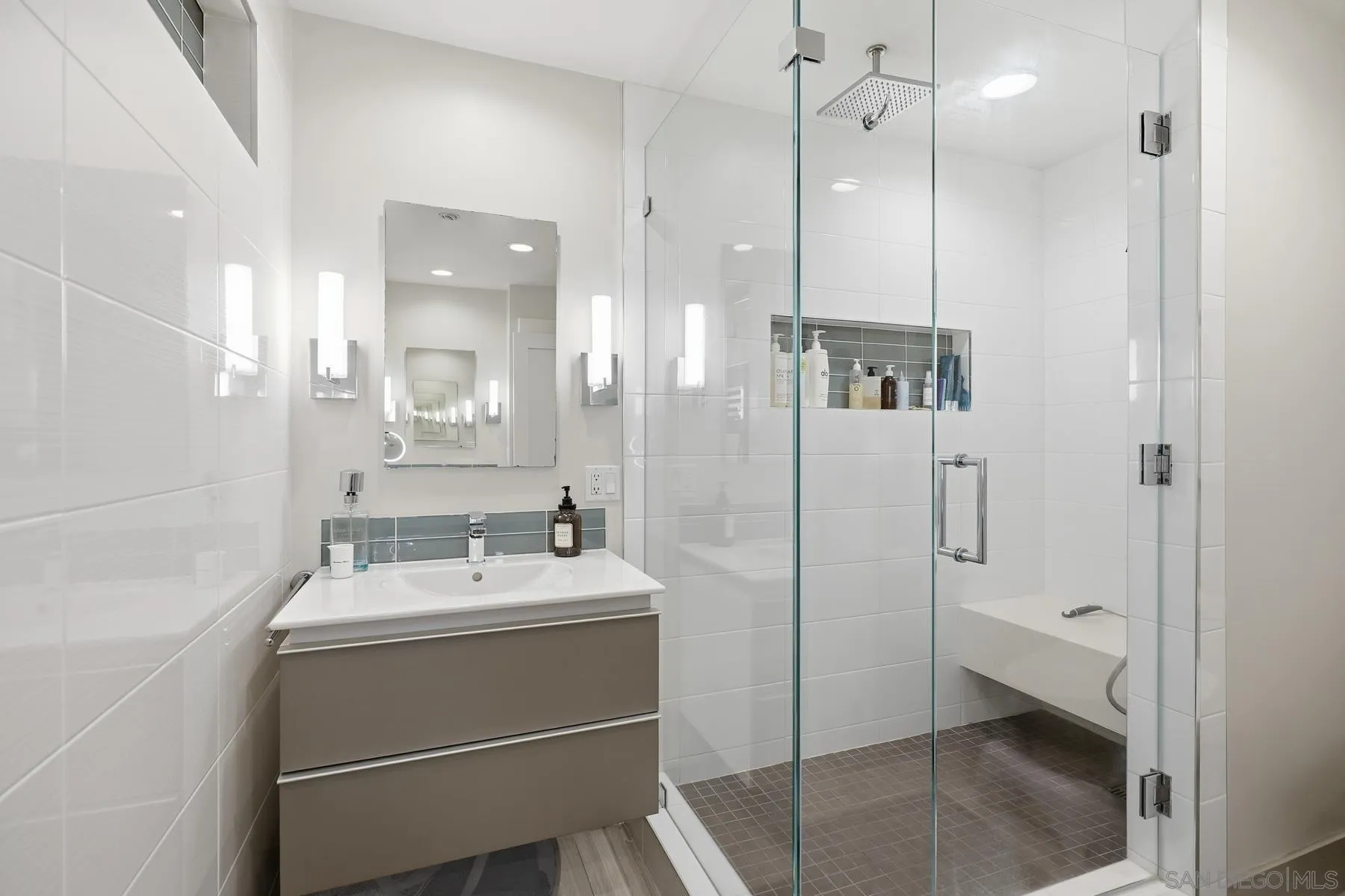 Photo #25: 260004349 Listing: Photo #25