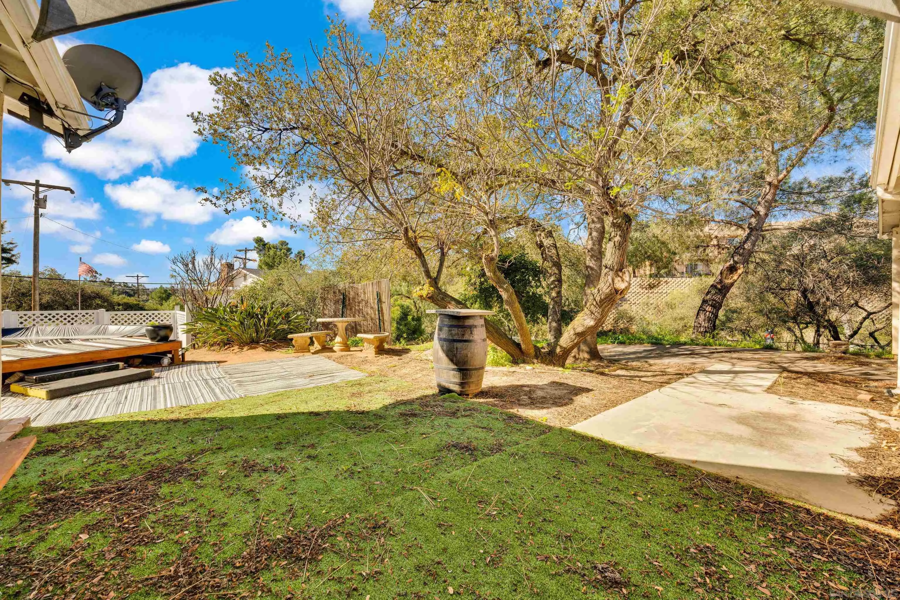 https://cdn.realtyfeed.com/cdn/127/260004353/56881a561444f12c75ea2c16adc75f45.webp