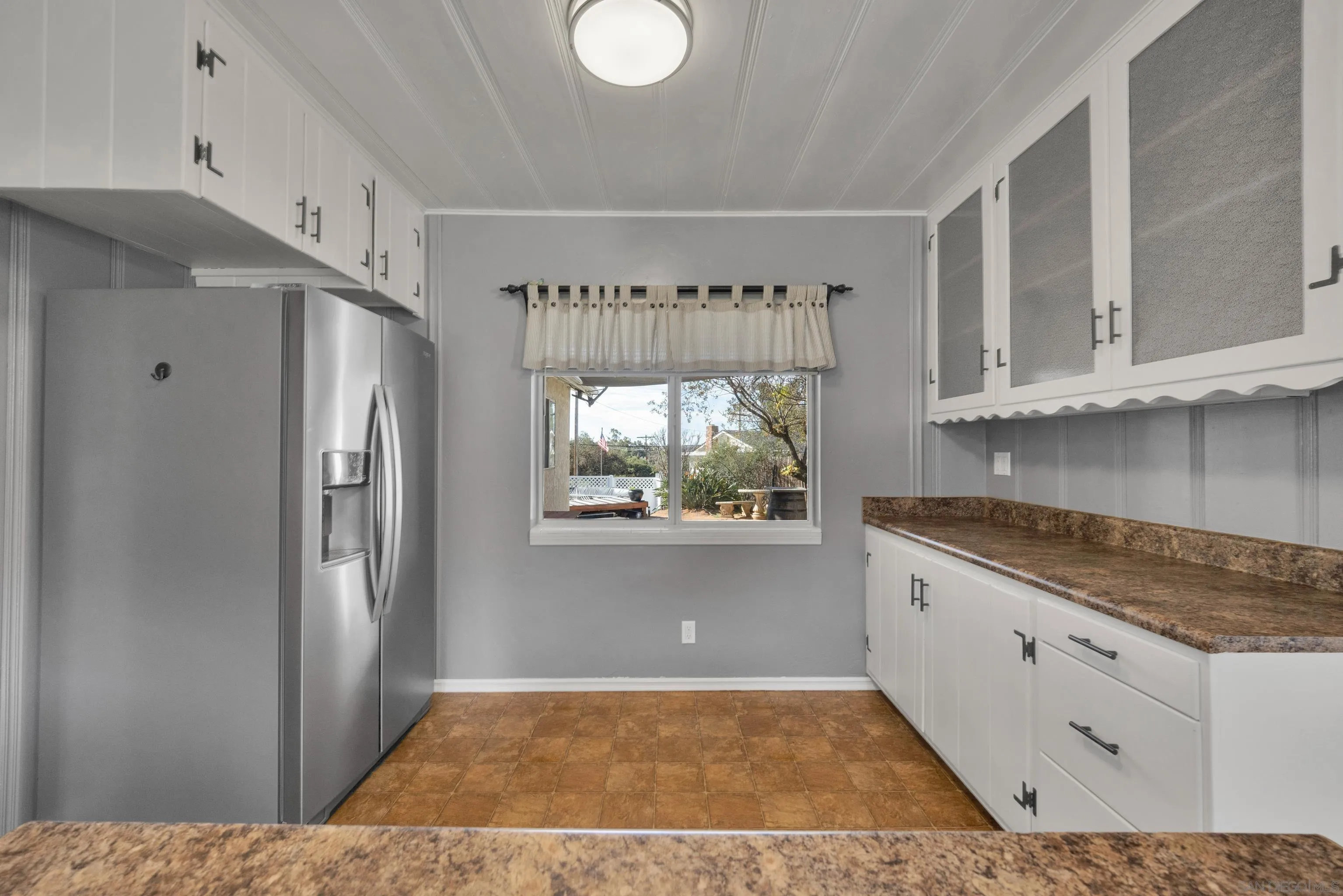 https://cdn.realtyfeed.com/cdn/127/260004353/83bf3279d523f5f684b7fd69a1184c03.webp