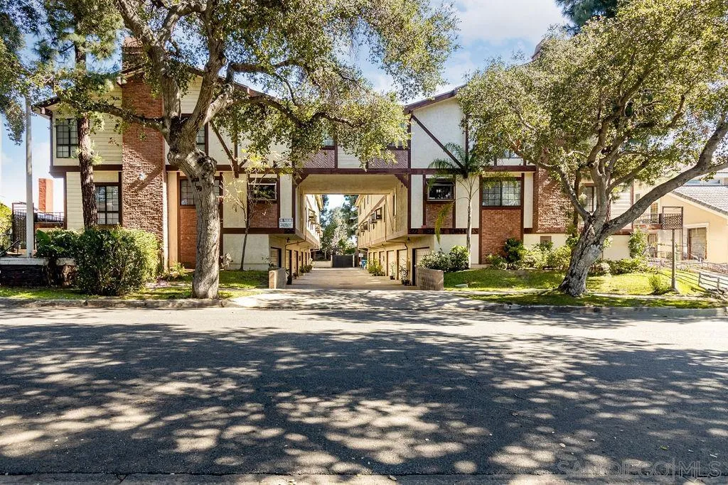 326 N Curtis Avenue Unit F, Alhambra, CA 91801 - Main photo, Alhambra, CA