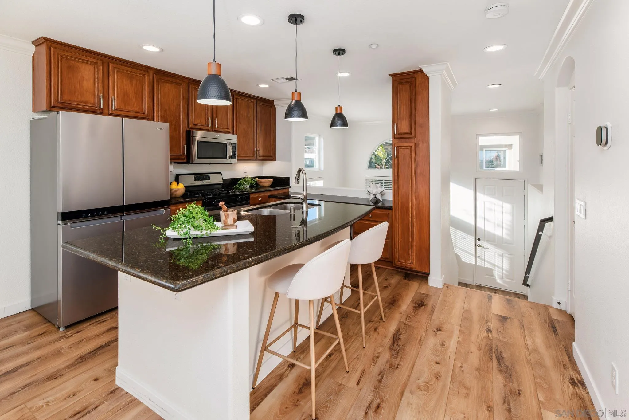 Photo #3: 260004362 Listing: Photo #3