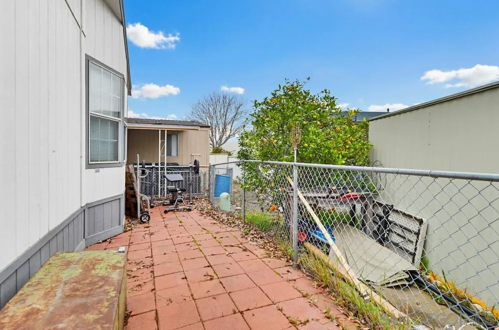 https://cdn.realtyfeed.com/cdn/127/260004375/40235ae0be9fe68573c0728500ca60cf.webp