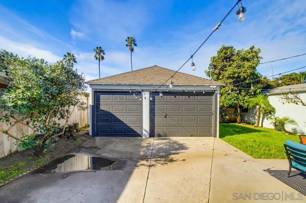 https://cdn.realtyfeed.com/cdn/127/260004377/cd9cebd6bfed38e8e6a8c30798a790d6.webp