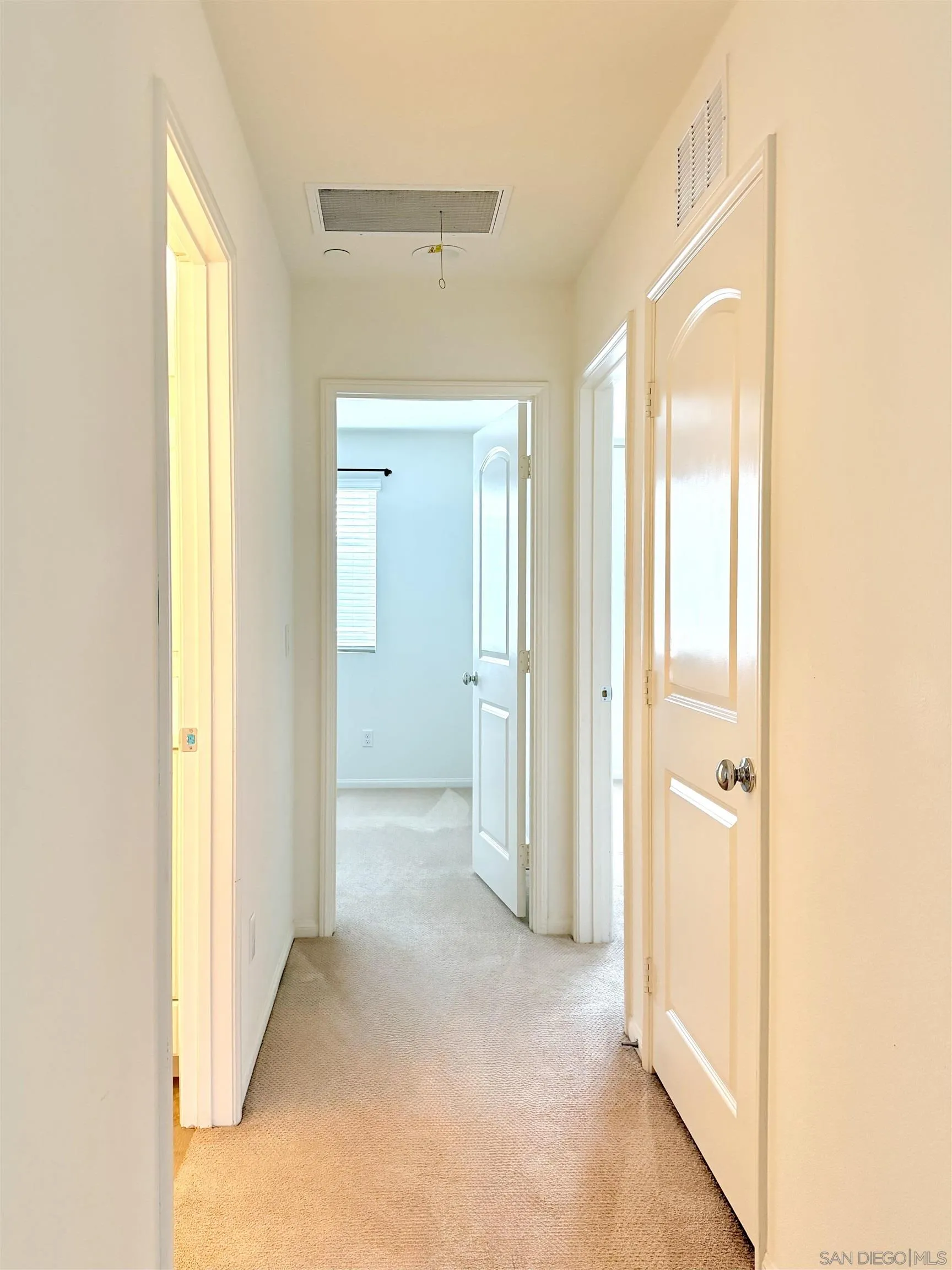 https://cdn.realtyfeed.com/cdn/127/260004383/31eada0385e825c4dba40a610c545884.webp