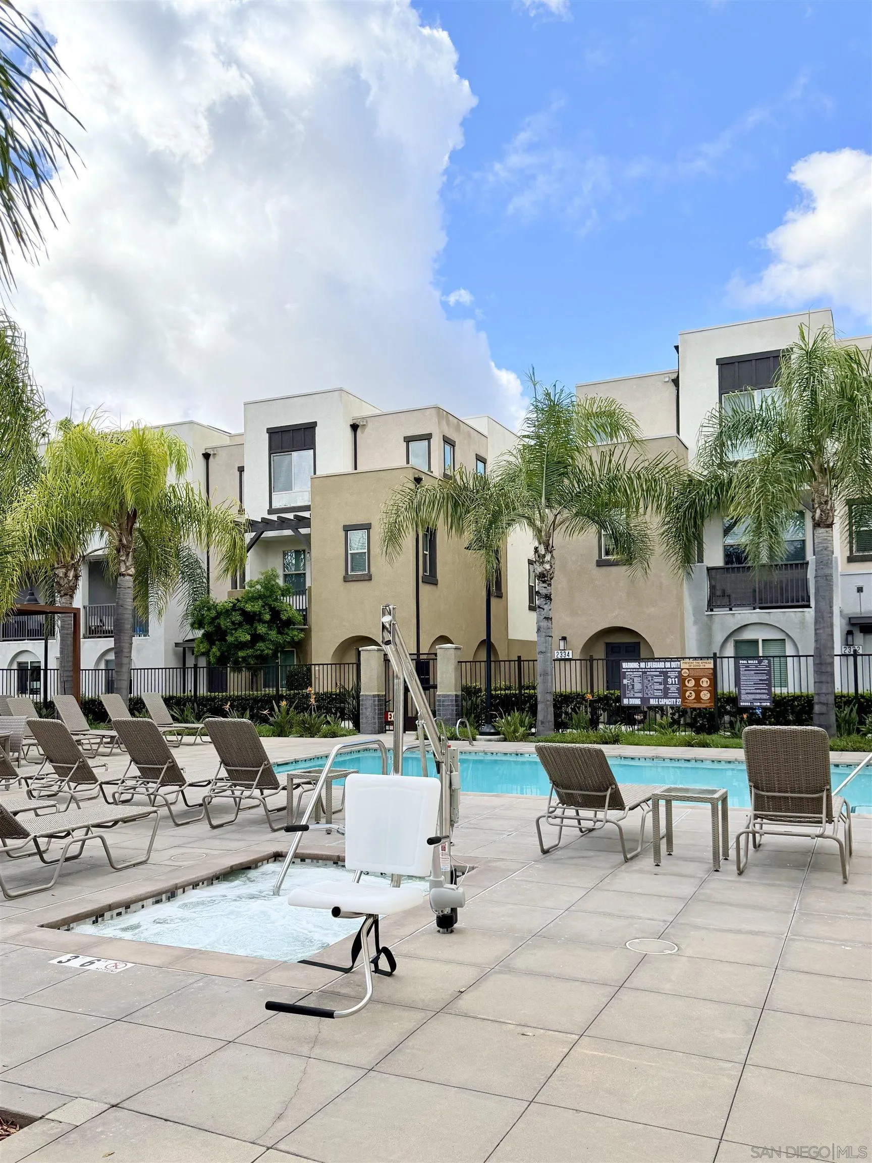 https://cdn.realtyfeed.com/cdn/127/260004383/3a250ed22a6c6e92f5bbdad20381cf00.webp