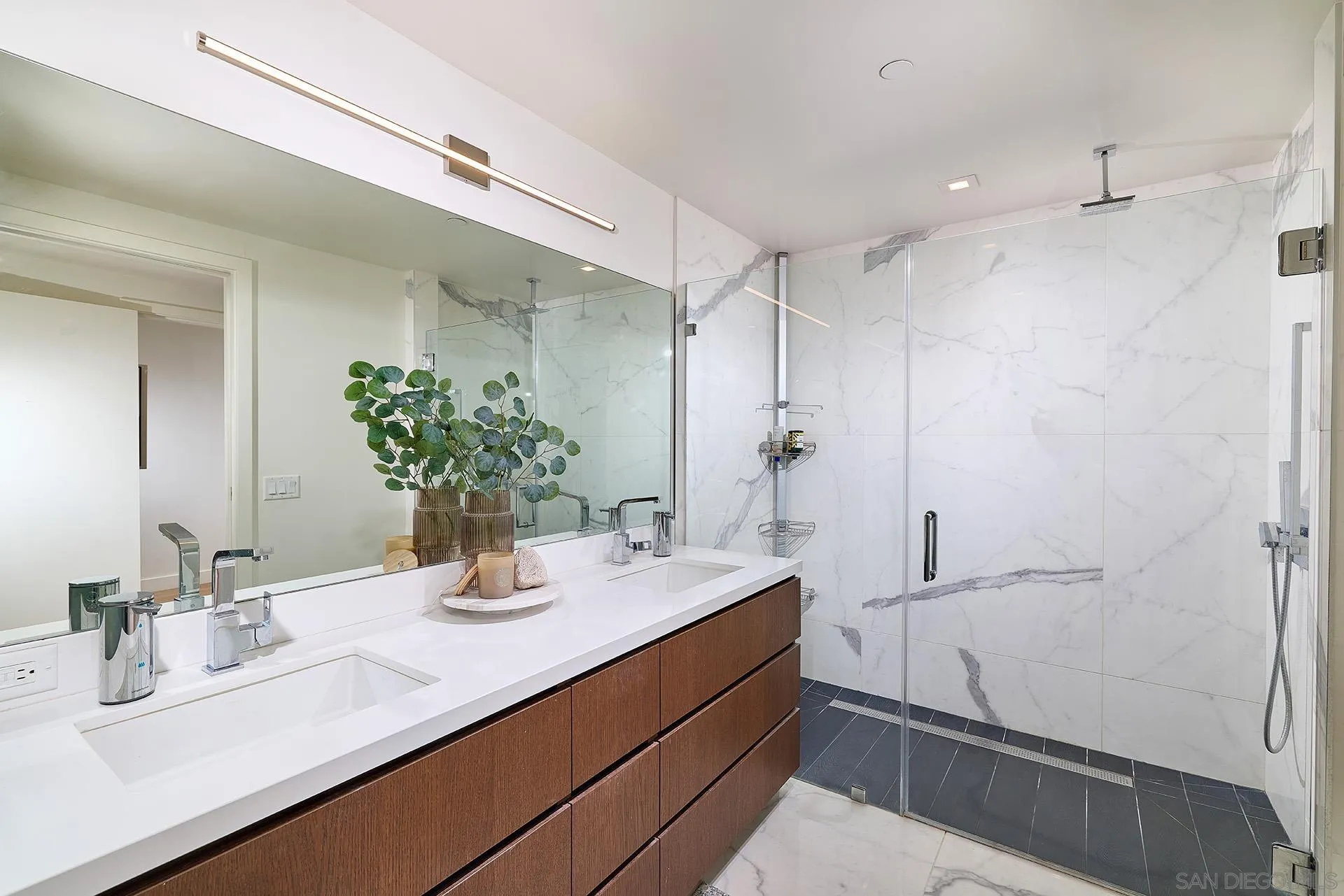 Photo #13: 260004388 Listing: Photo #13