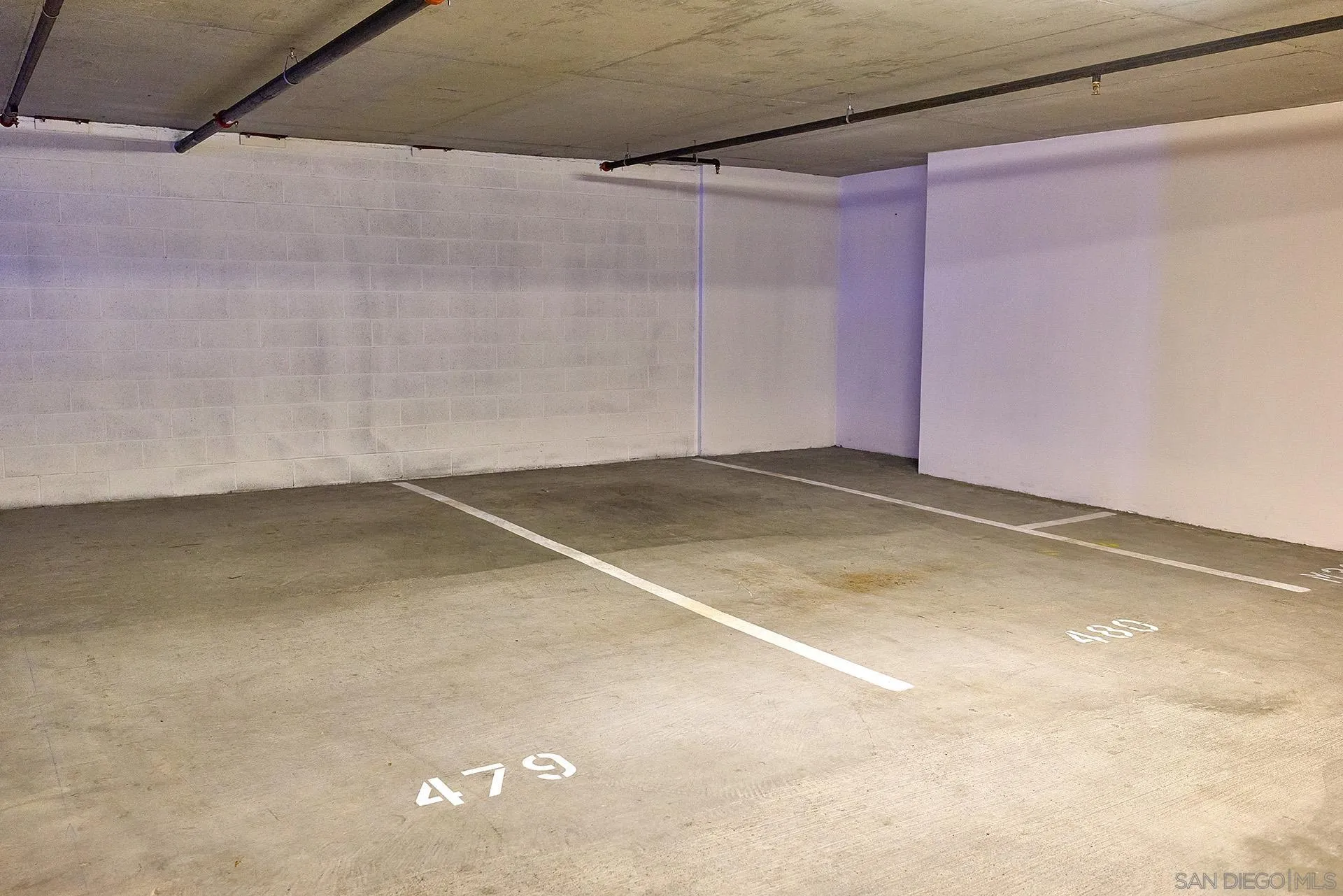 https://cdn.realtyfeed.com/cdn/127/260004388/0e3af525abe28b4294c0d531d24add60.webp