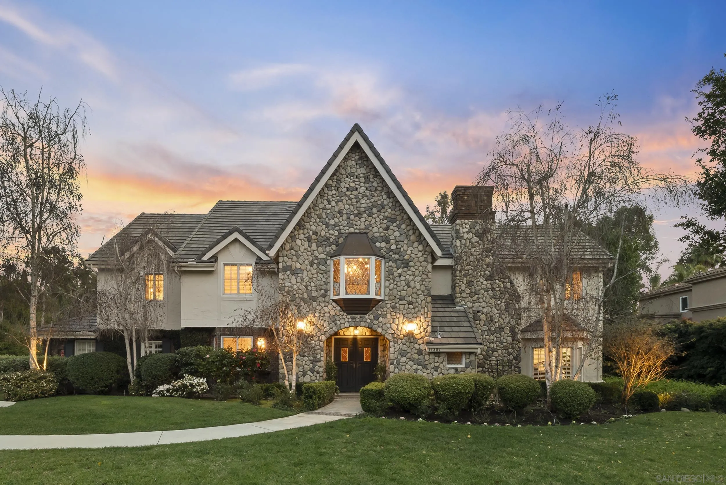https://cdn.realtyfeed.com/cdn/127/260004389/13a3c82d434263c7a521915d6ad4fcd1.webp