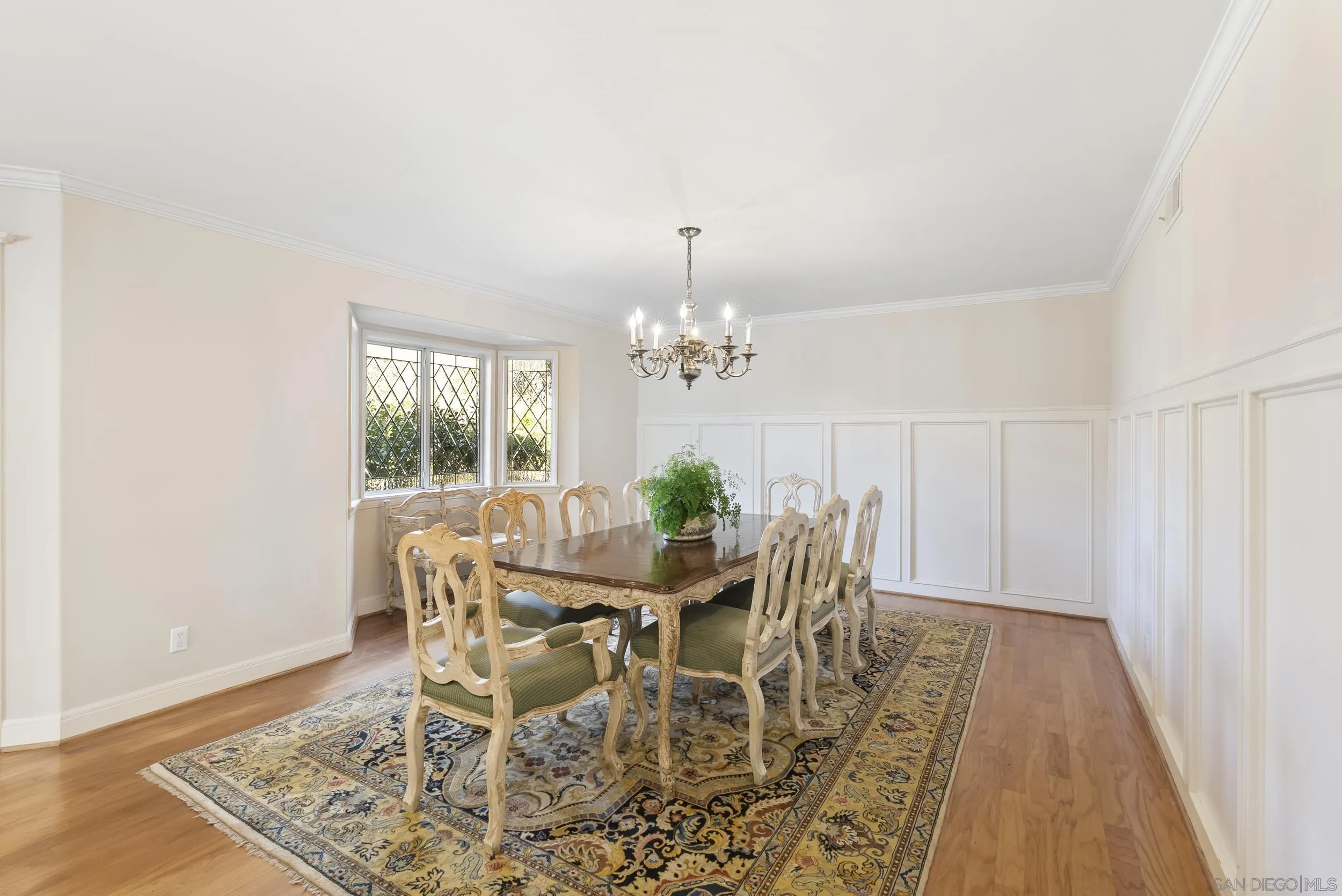 https://cdn.realtyfeed.com/cdn/127/260004389/4b2c2a42ecd74b63a622bb1283c519c3.webp