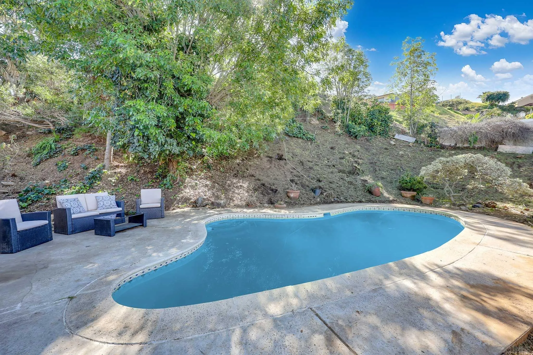 https://cdn.realtyfeed.com/cdn/127/260004391/0d120be8371143b28805d418c37706f1.webp