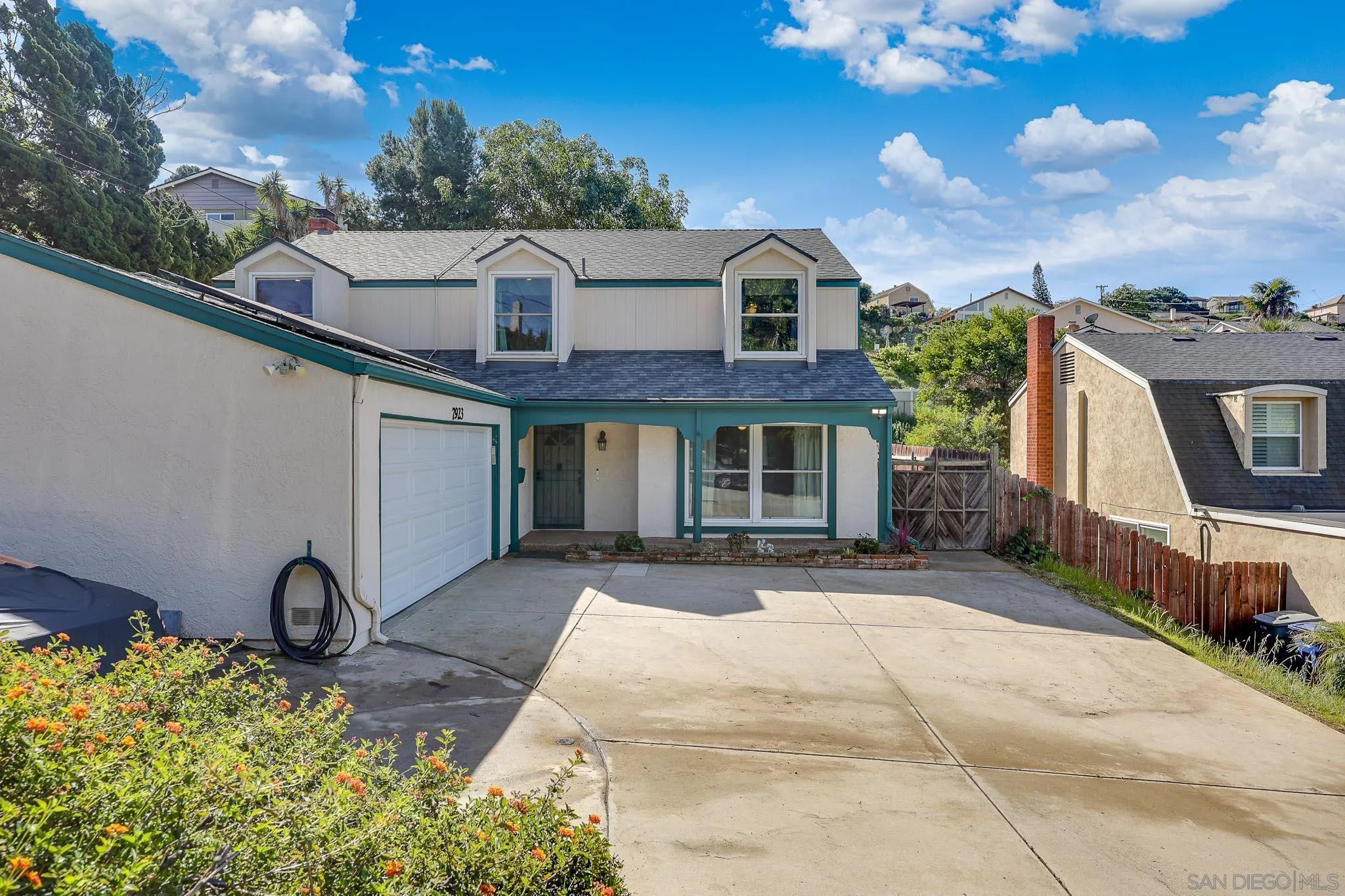 https://cdn.realtyfeed.com/cdn/127/260004391/10f50505f49d27d02201f2bec3b8c104.webp