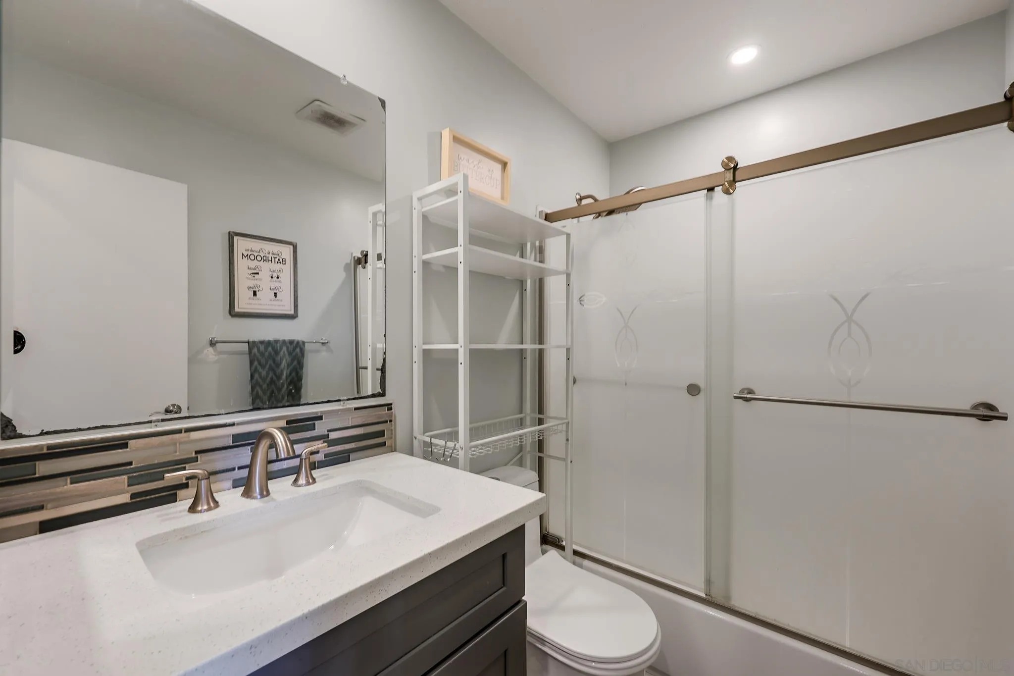 https://cdn.realtyfeed.com/cdn/127/260004391/4c17b31887eece5c36188f051e566f3a.webp