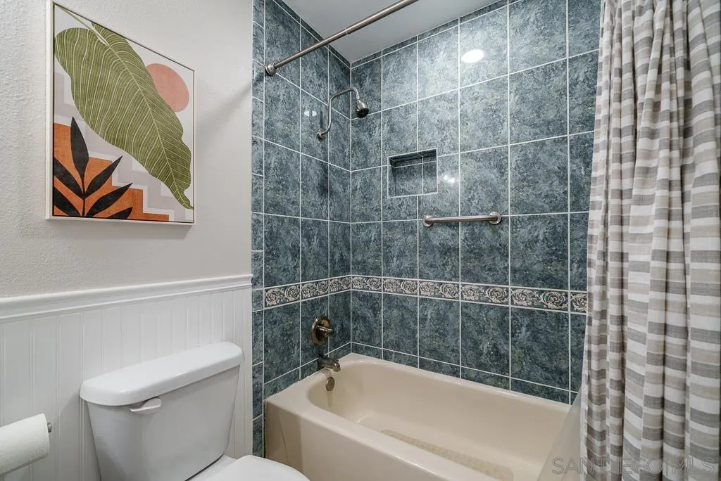 Photo #36: 260004399 Listing: Photo #36