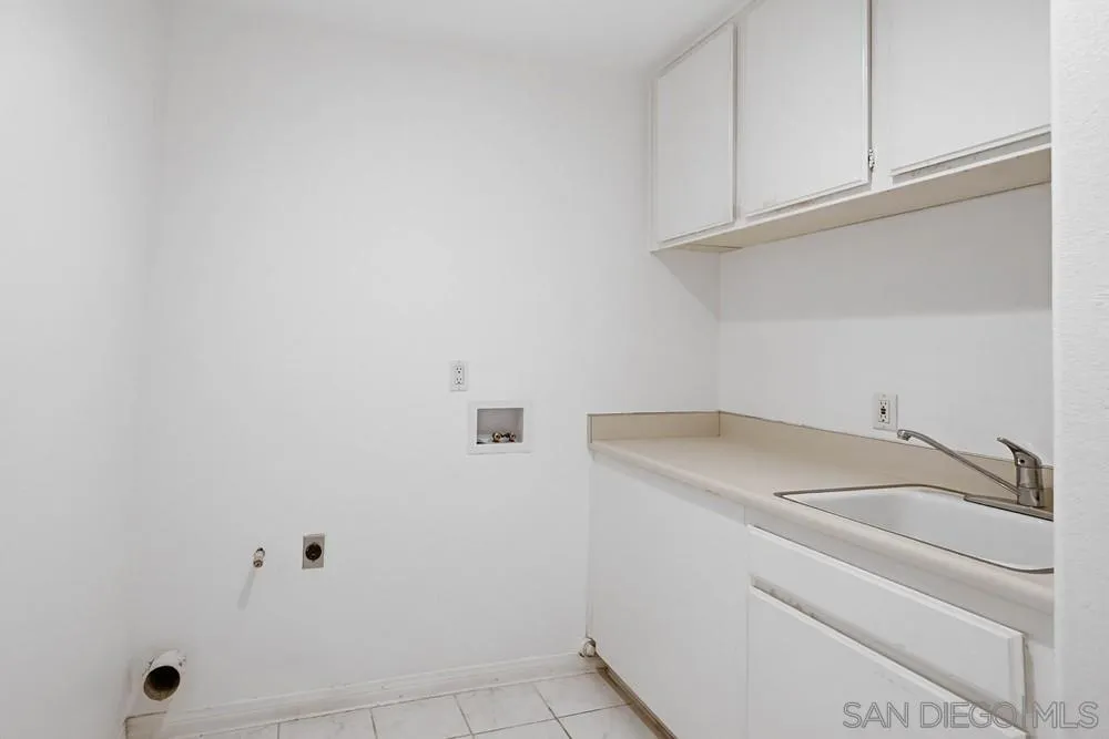 Photo #38: 260004401 Listing: Photo #38