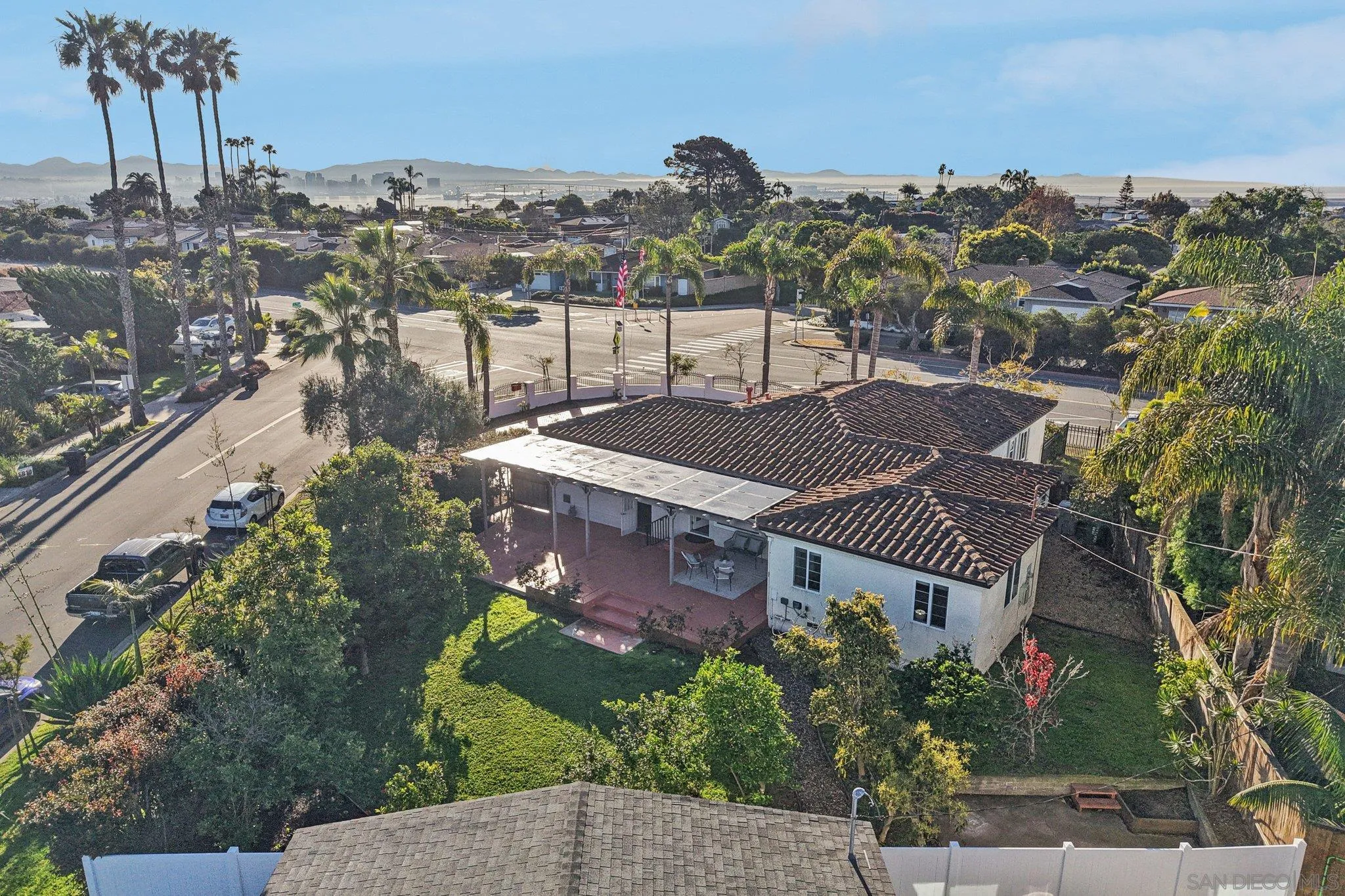 https://cdn.realtyfeed.com/cdn/127/260004407/0237149c67e6a6e1996a1b46140f9836.webp
