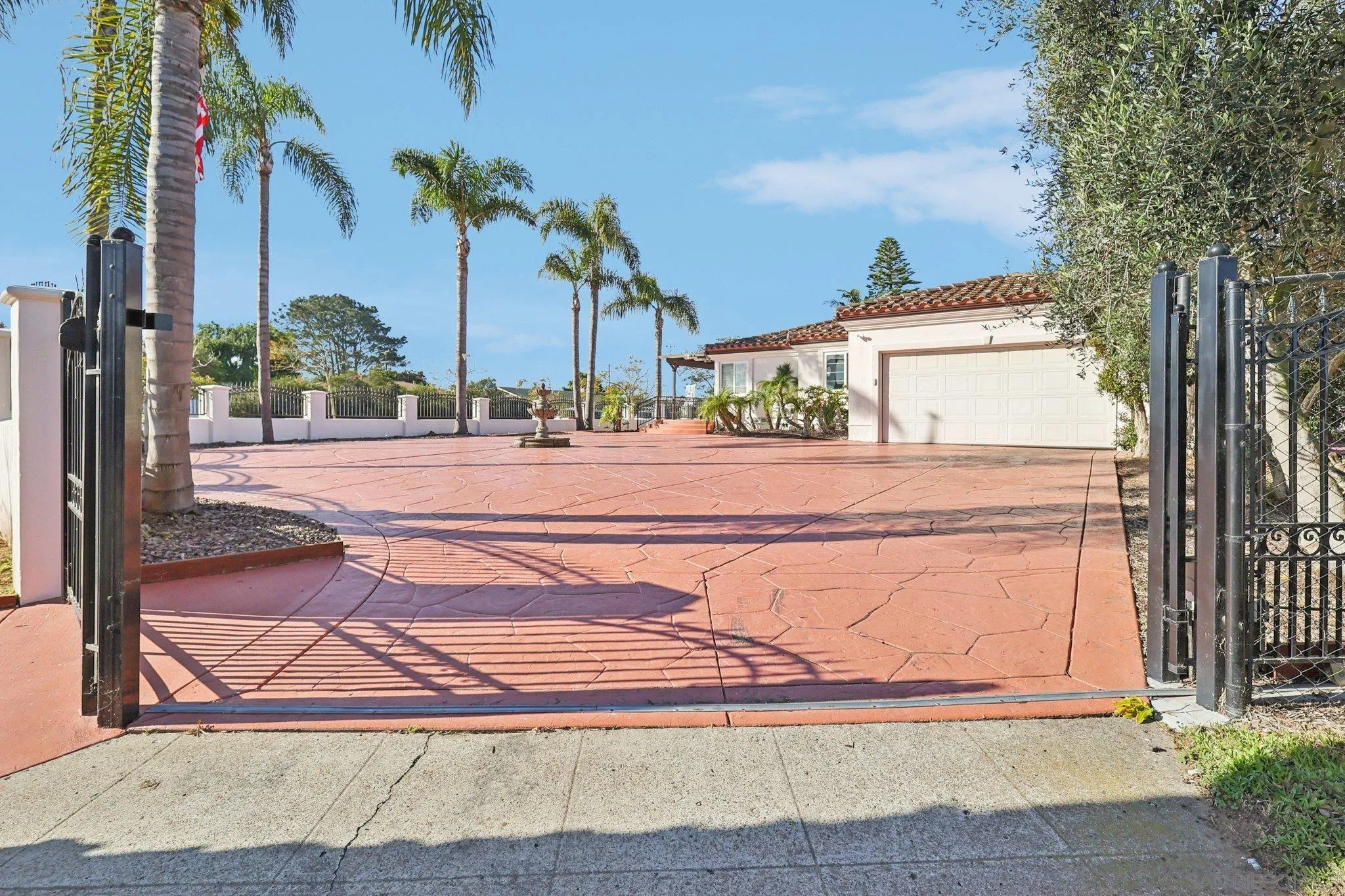 1590 Chatsworth Blvd, San Diego, CA 92107 - Photo 5 of 53, San Diego, CA
