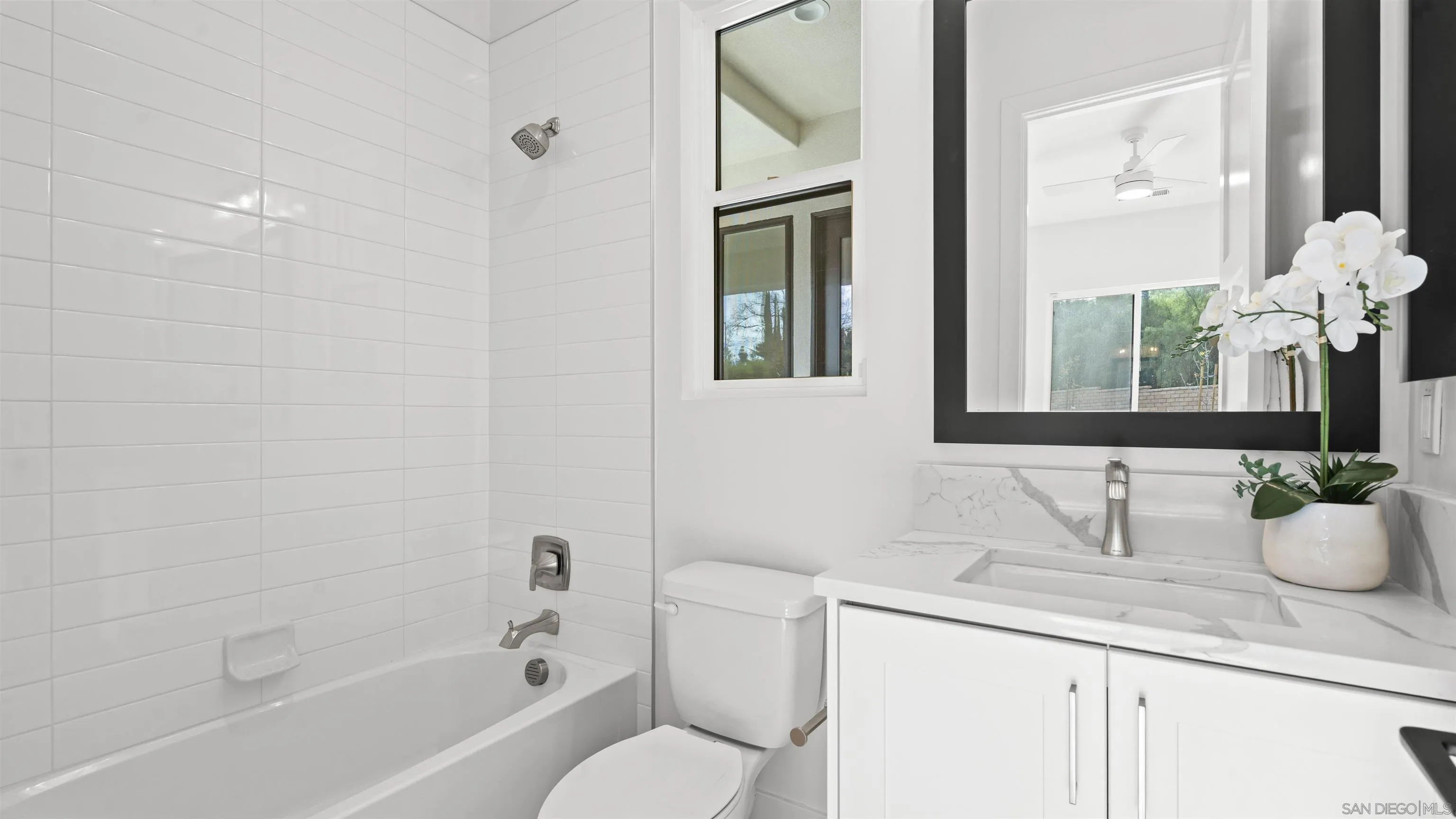 https://cdn.realtyfeed.com/cdn/127/260004414/1c4703d63bd72fe3ee1c7cb5aebe5086.webp