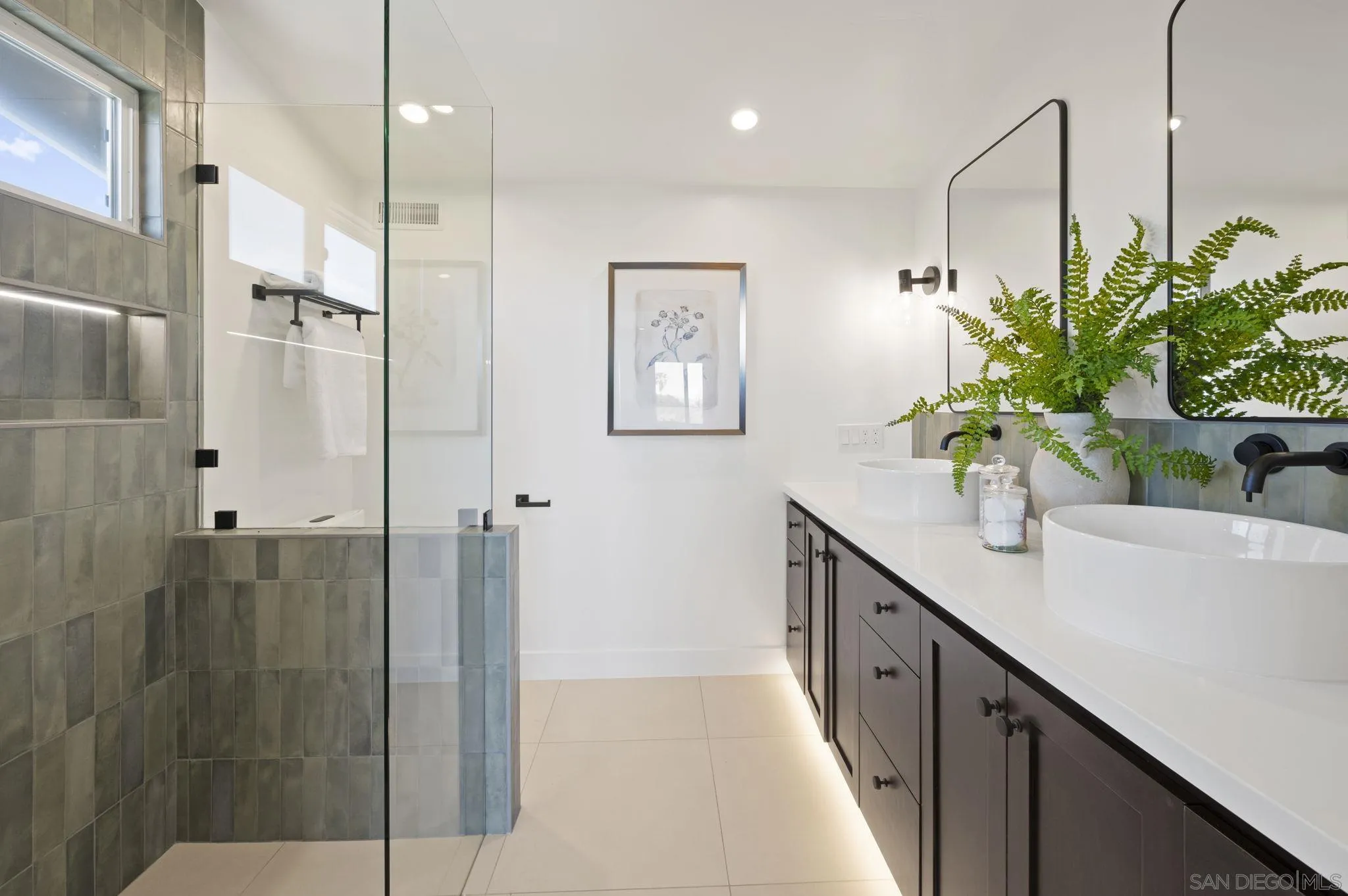 https://cdn.realtyfeed.com/cdn/127/260004423/4940d39bf718d6569a0bff0f3f24ab71.webp