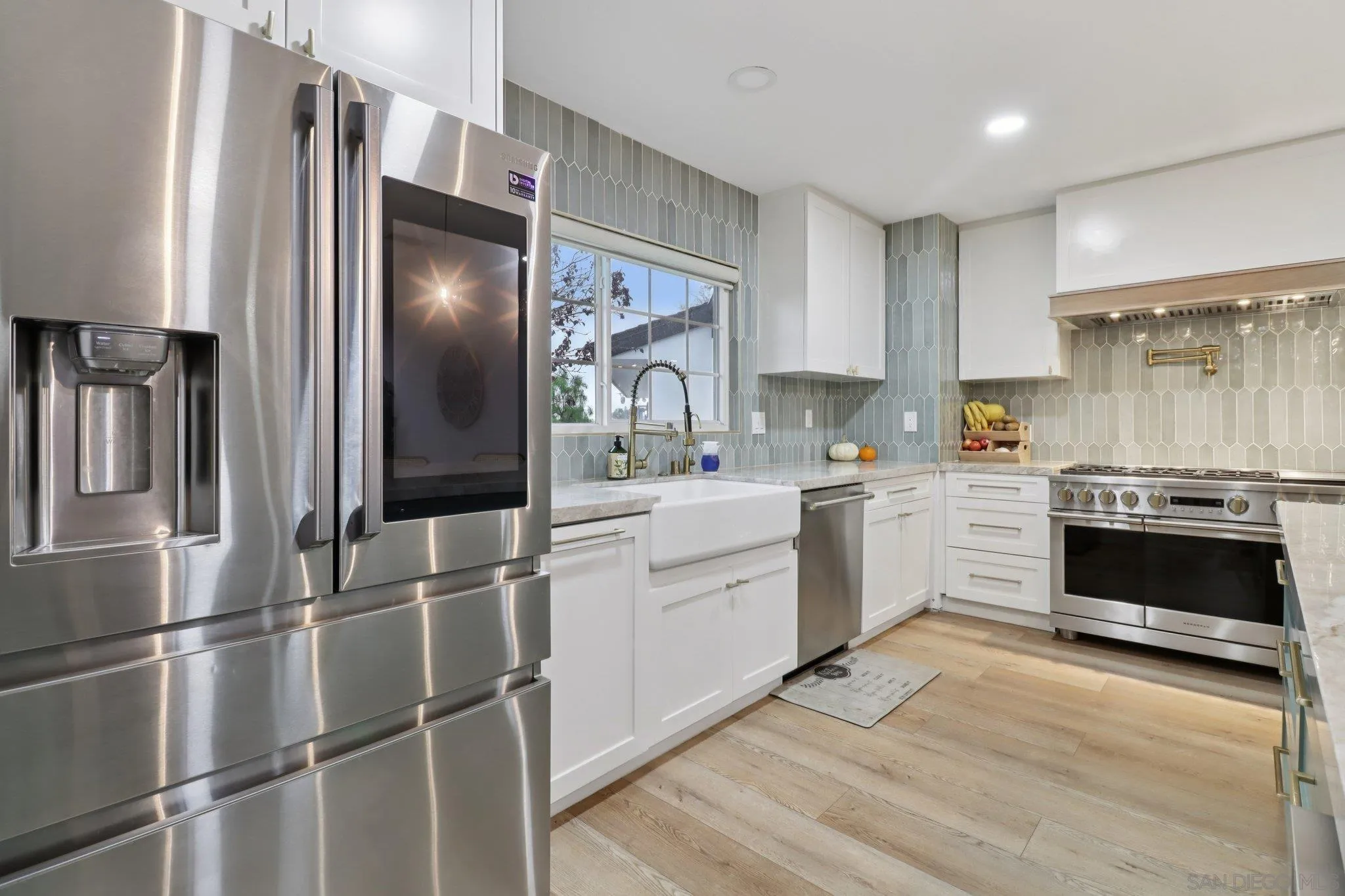 https://cdn.realtyfeed.com/cdn/127/260004426/2fb2413b1e47301f4f3f9f255d427ce5.webp