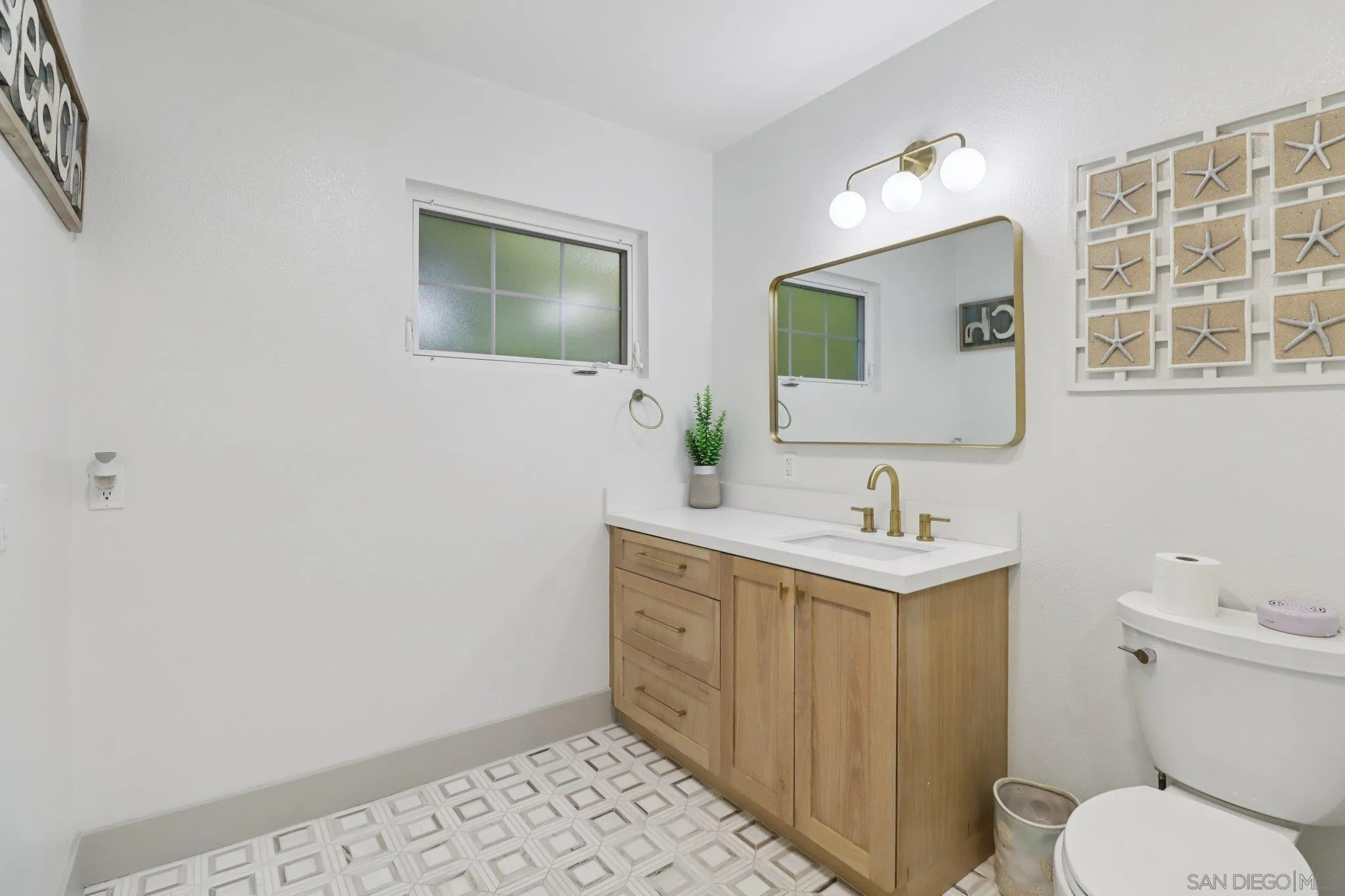 https://cdn.realtyfeed.com/cdn/127/260004426/50e730e709440bc9838a024e62a492b8.webp