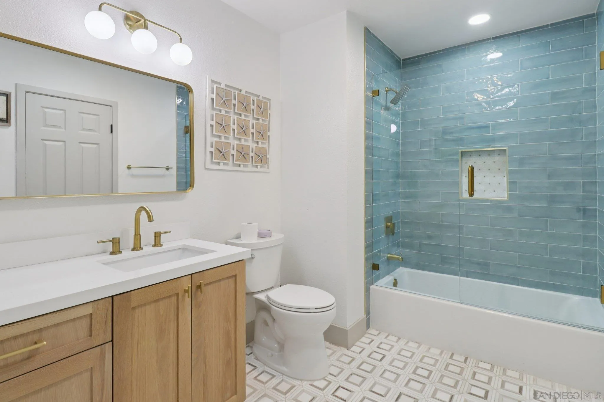 https://cdn.realtyfeed.com/cdn/127/260004426/b4ebee2c71ad79b2246827c81ad4a3c6.webp