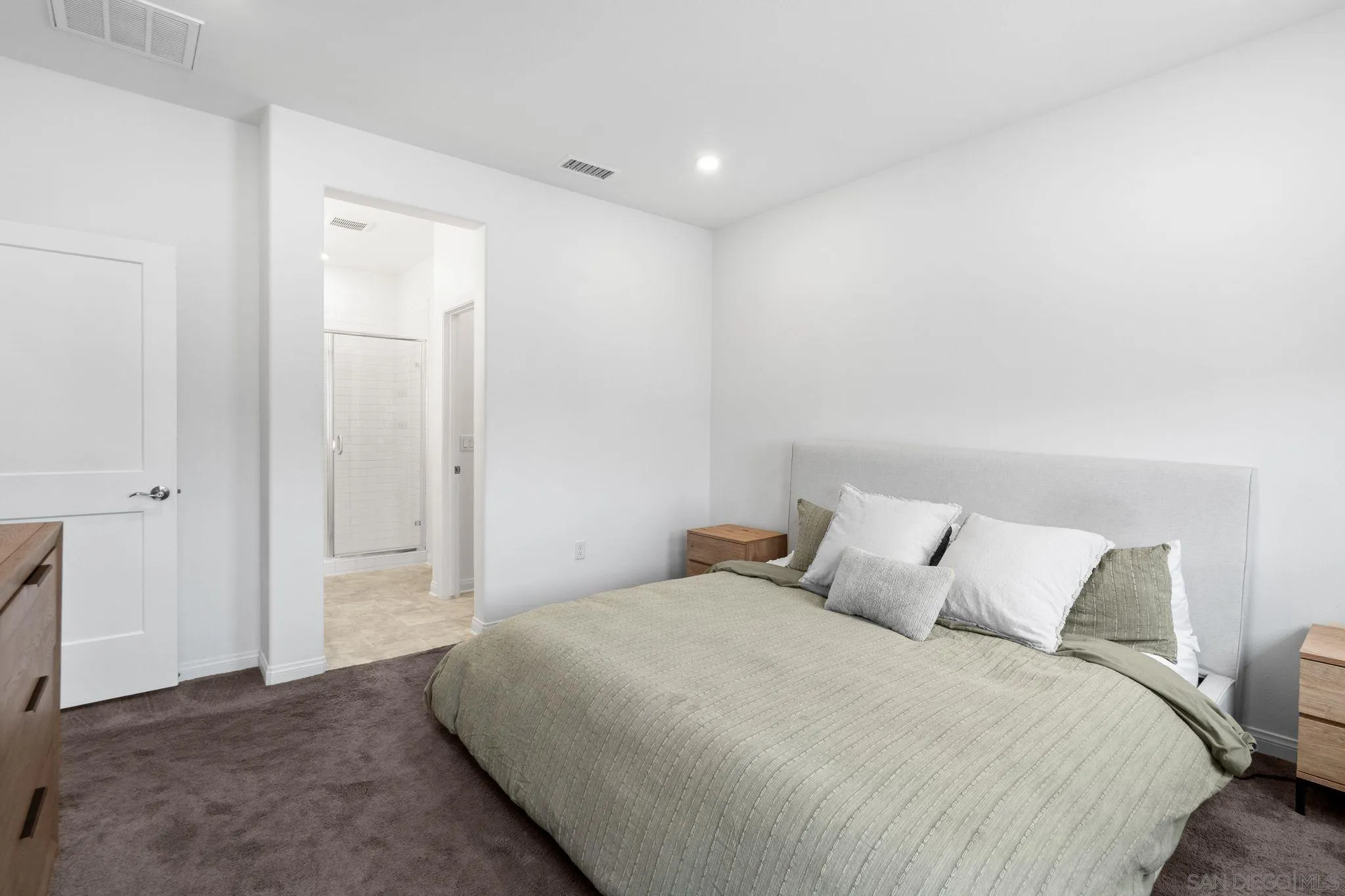 Photo #20: 260004429 Listing: Photo #20