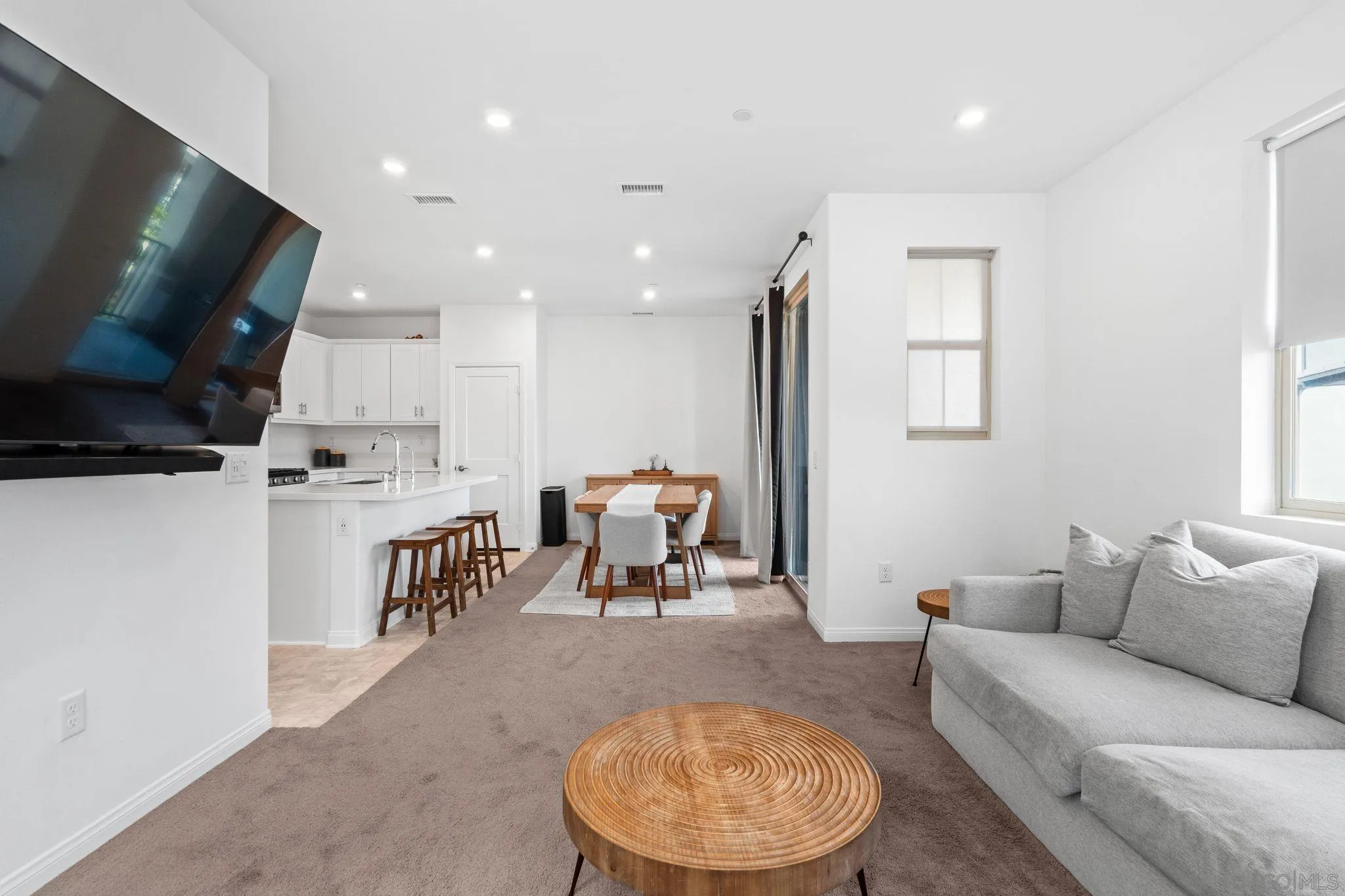 Photo #10: 260004429 Listing: Photo #10