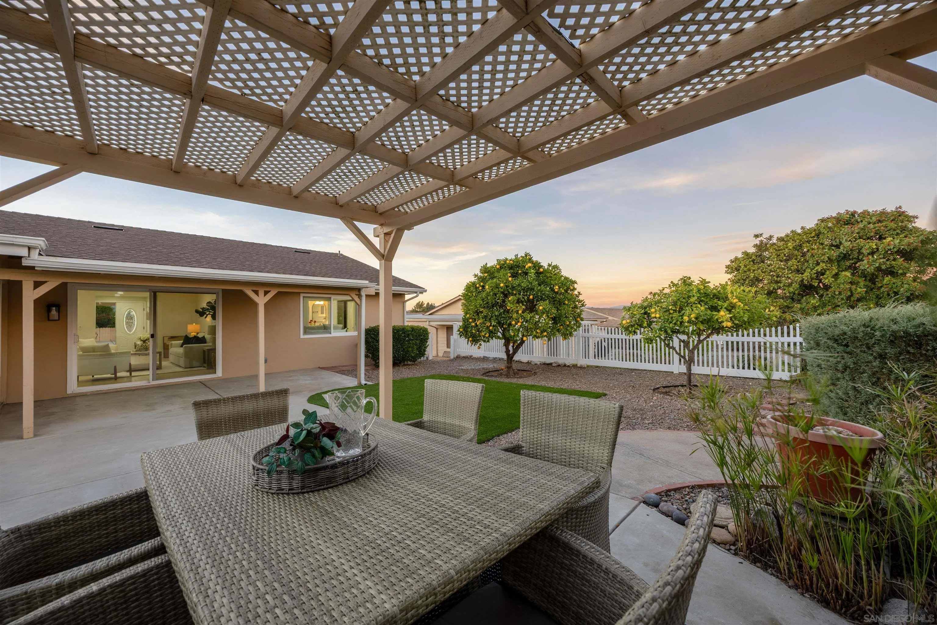 https://cdn.realtyfeed.com/cdn/127/260004430/77a6dc535093a65bc908f5be5c77e25a.webp