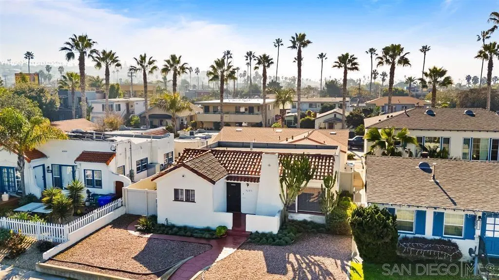 https://cdn.realtyfeed.com/cdn/127/260004439/8feee91147e75b365c30df10c79ad470.webp