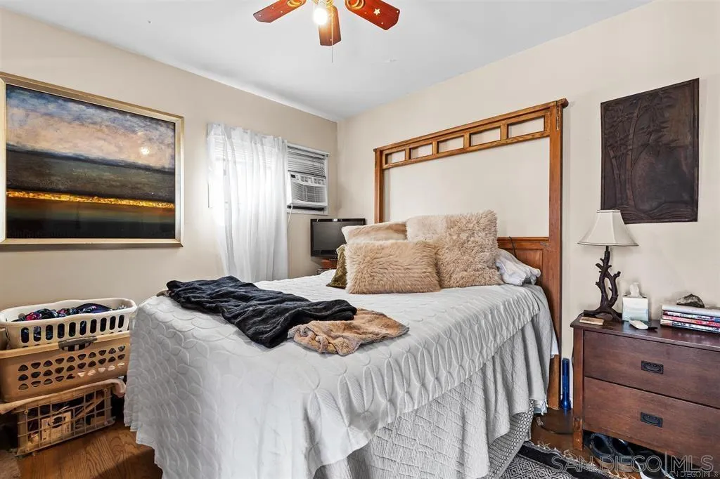 https://cdn.realtyfeed.com/cdn/127/260004439/c79bd5817d6cad4d43ebc225c779eb01.webp