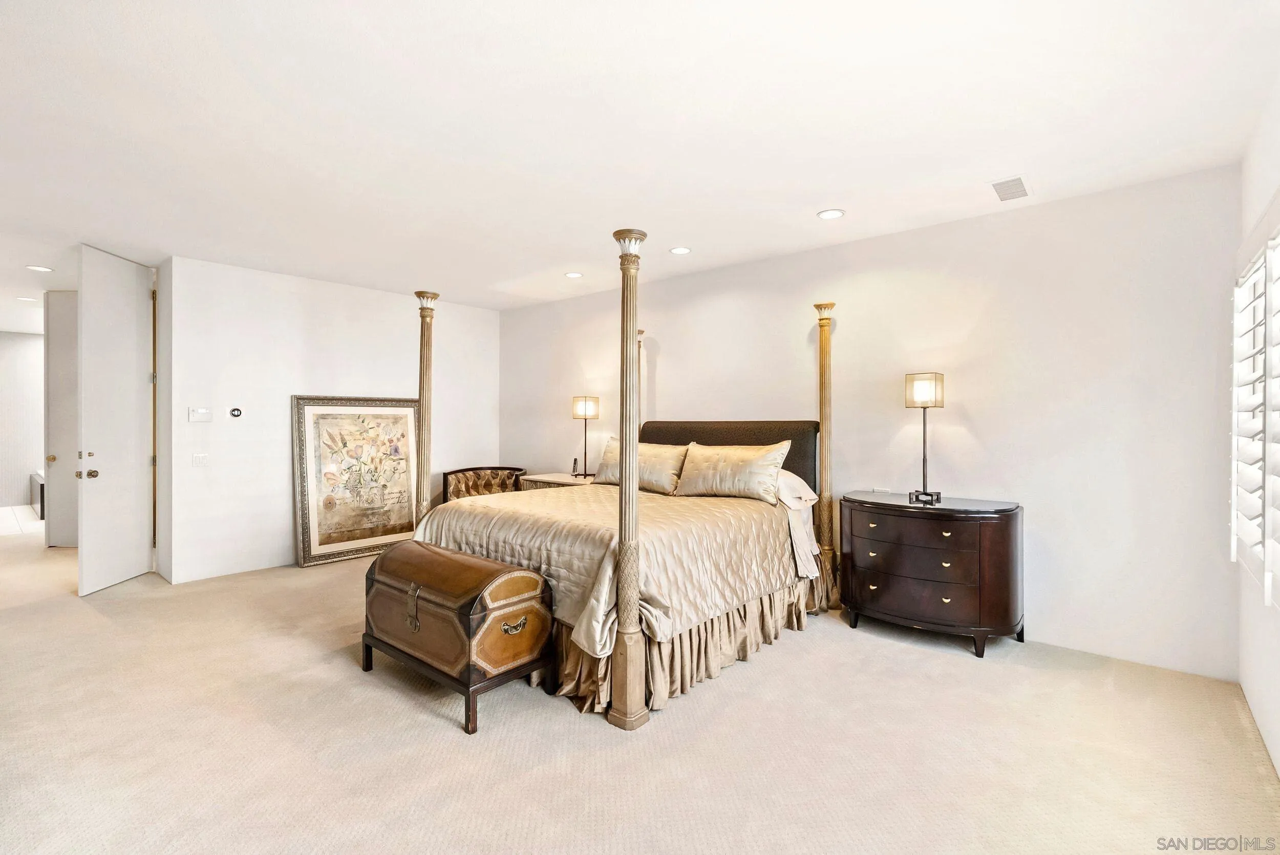 7437 Avenida De Palais, Carlsbad, CA, 92009