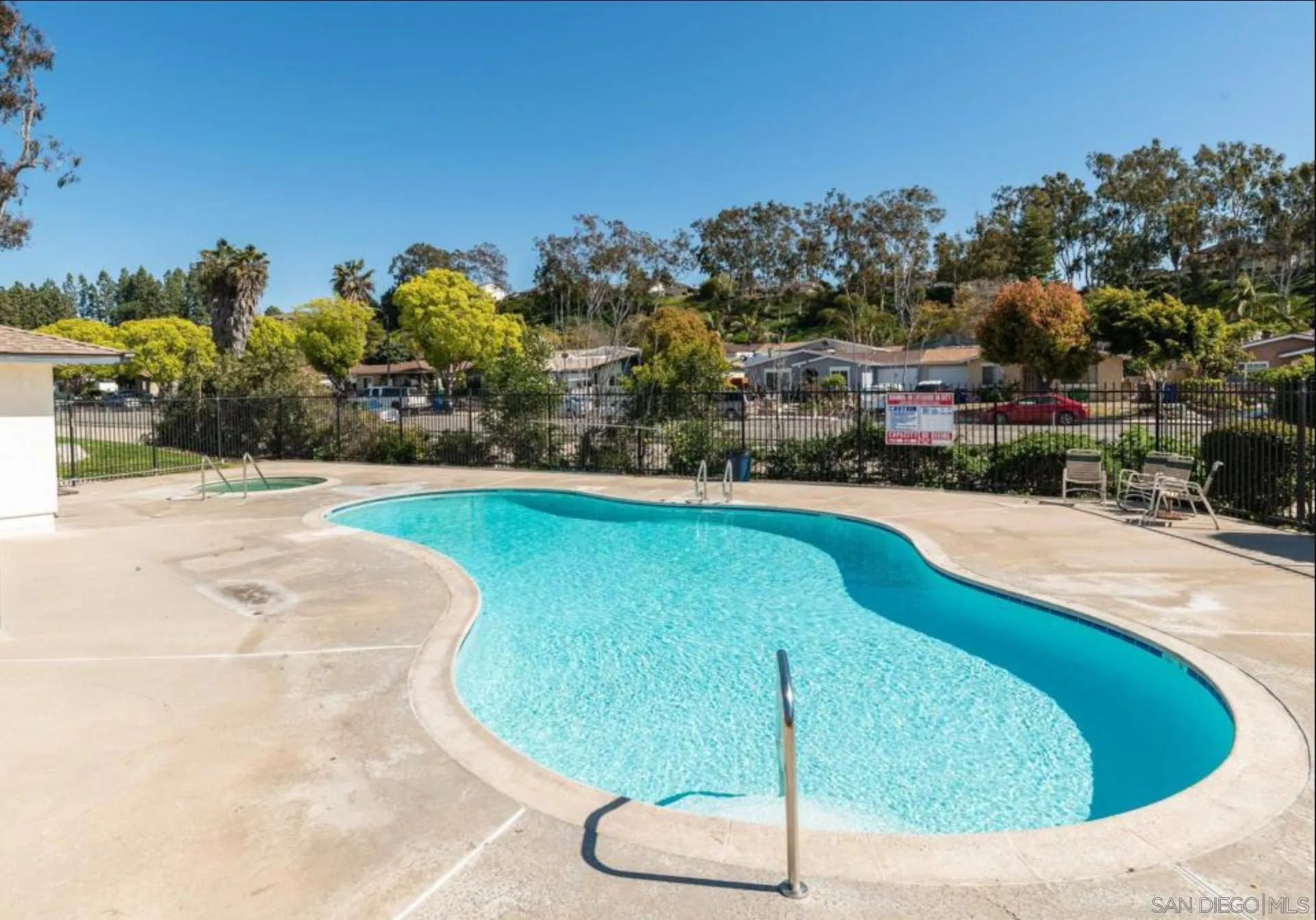 https://cdn.realtyfeed.com/cdn/127/260004448/3f855e9cb8649e91e23c62654fc5de6c.webp