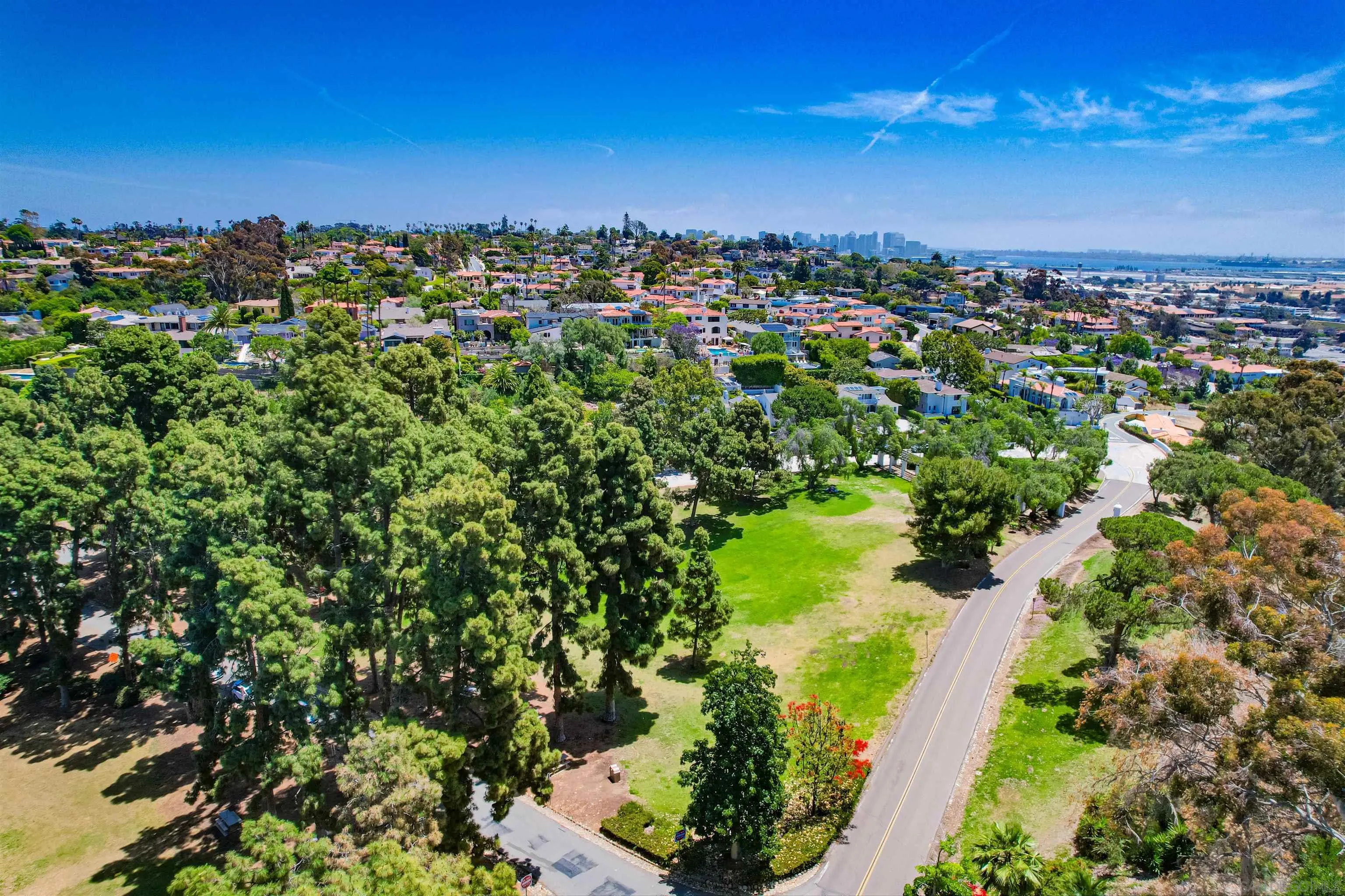 https://cdn.realtyfeed.com/cdn/127/260004449/375ce76b819029723538188f5ba4f9b3.webp