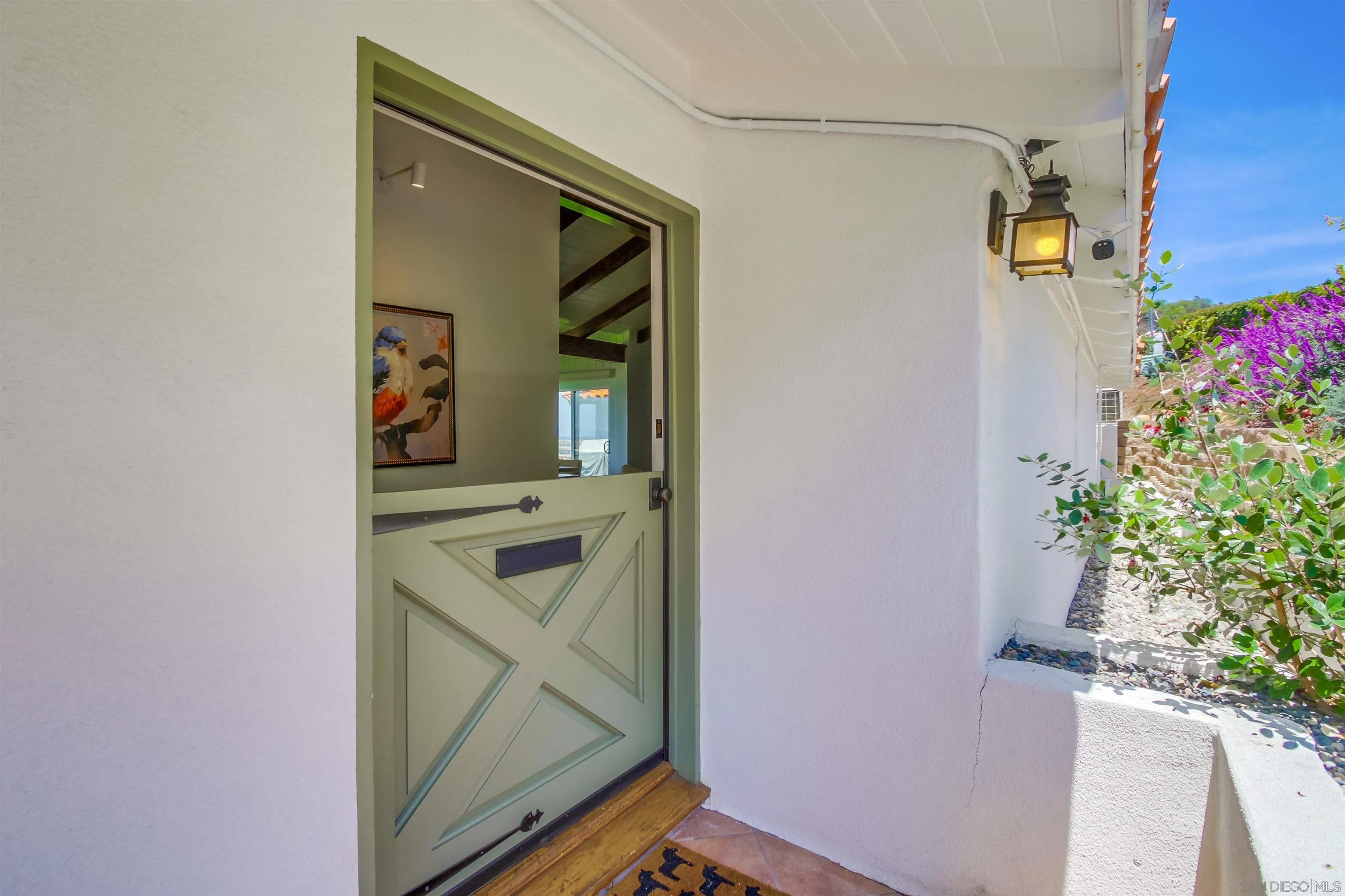 https://cdn.realtyfeed.com/cdn/127/260004449/8b563db733edce1b86b12d5d867af933.webp