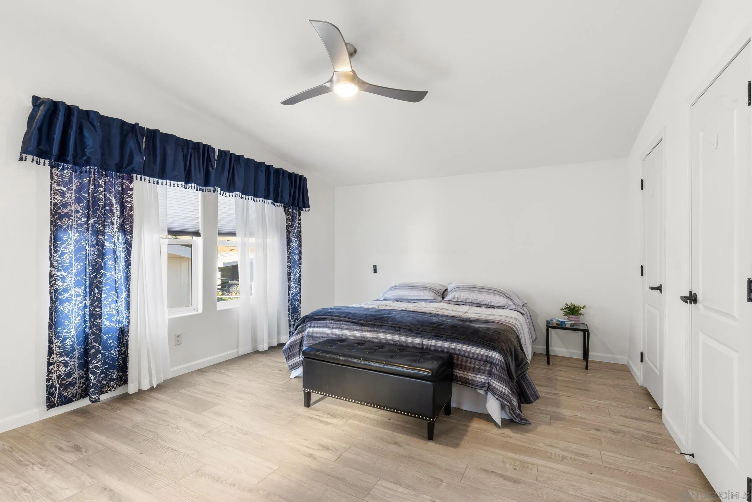 https://cdn.realtyfeed.com/cdn/127/260004451/1248f93039b6cecb7808a57c08ec15d6.webp