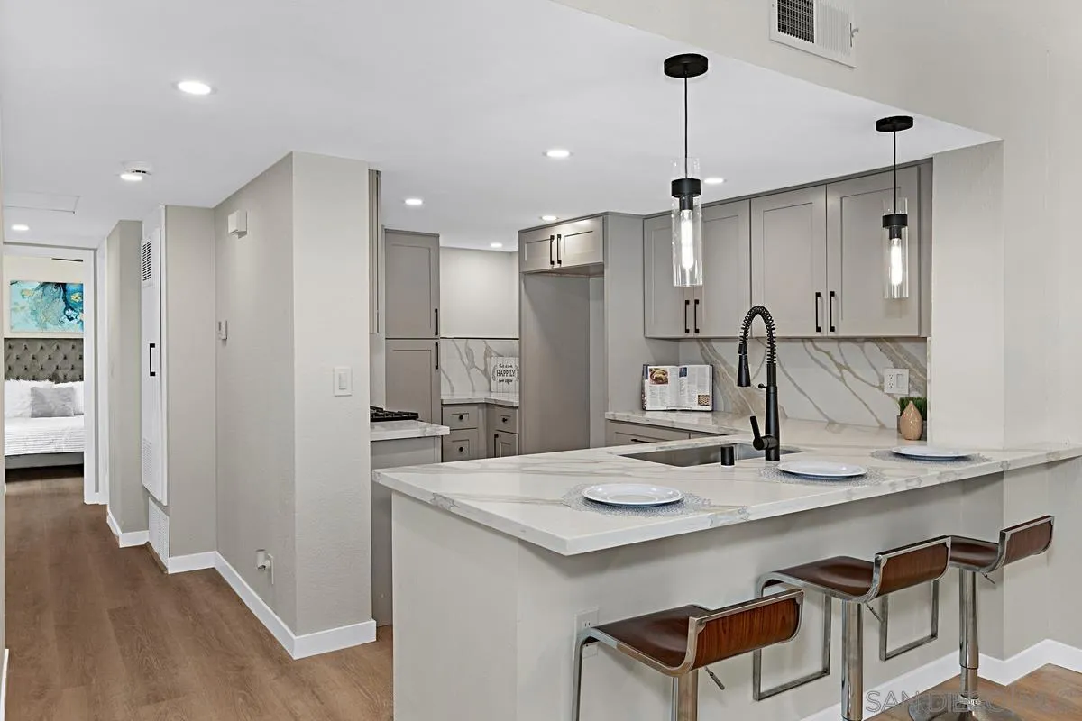 Photo #12: 260004453 Listing: Photo #12