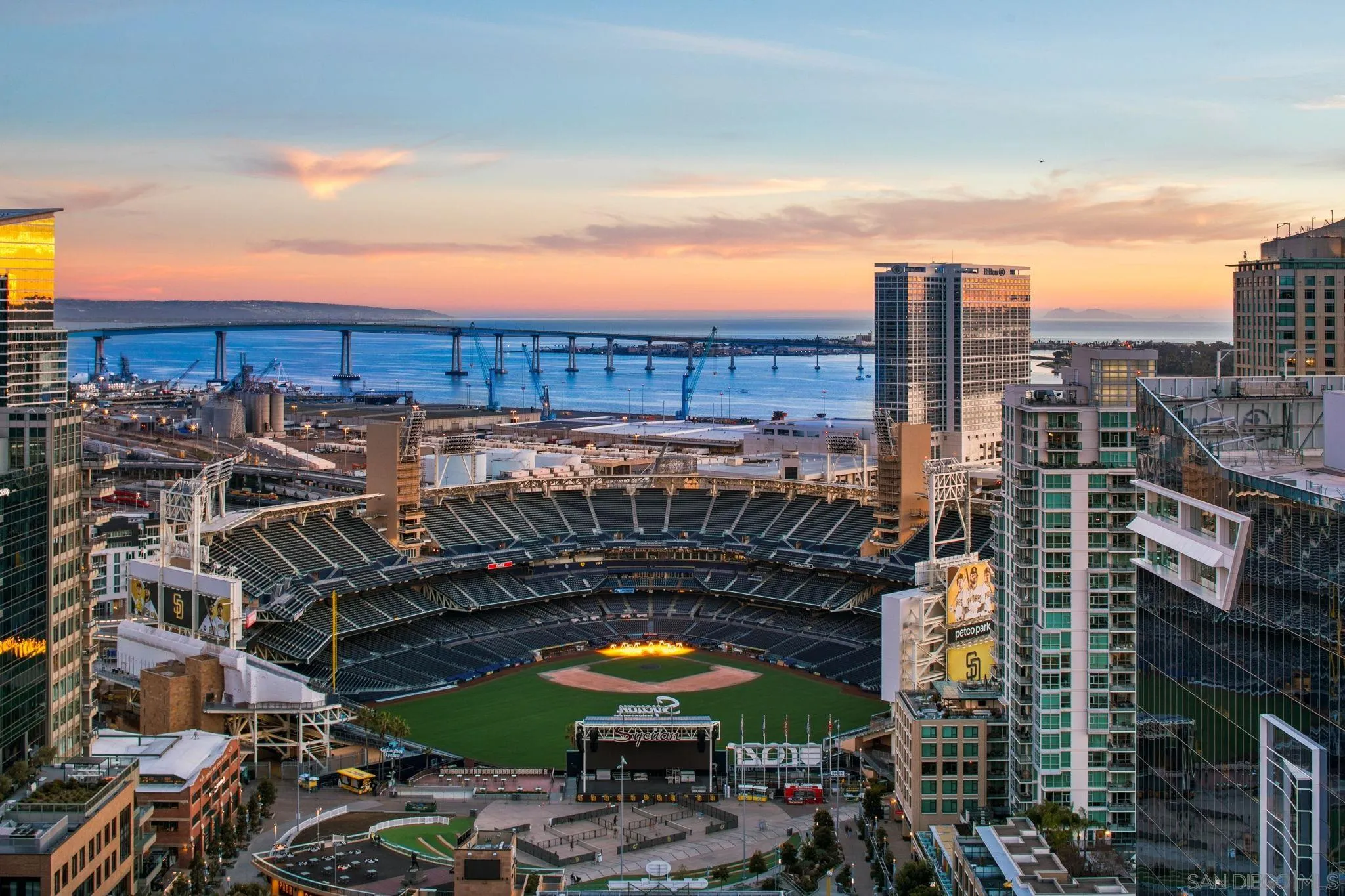 Photo #1: 260004457 Listing: Photo #1