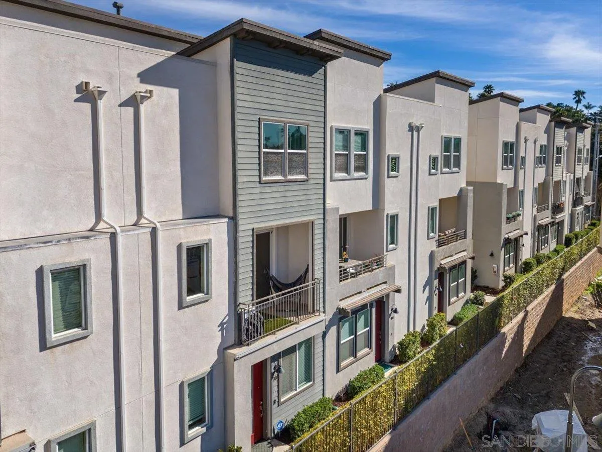 Photo #1: 260004458 Listing: Photo #1