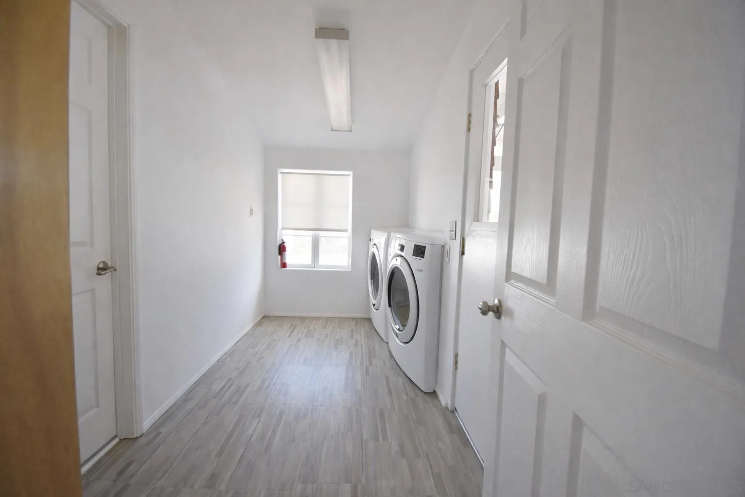 https://cdn.realtyfeed.com/cdn/127/260004461/2a7ee1faa8b84315969f82593072b5d9.webp