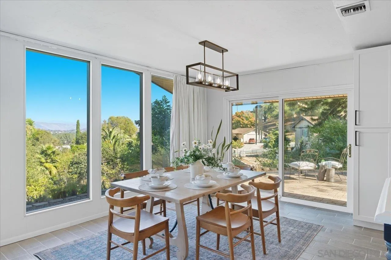 https://cdn.realtyfeed.com/cdn/127/260004466/9bdda3ed33f190bdd234b6256a2f3192.webp