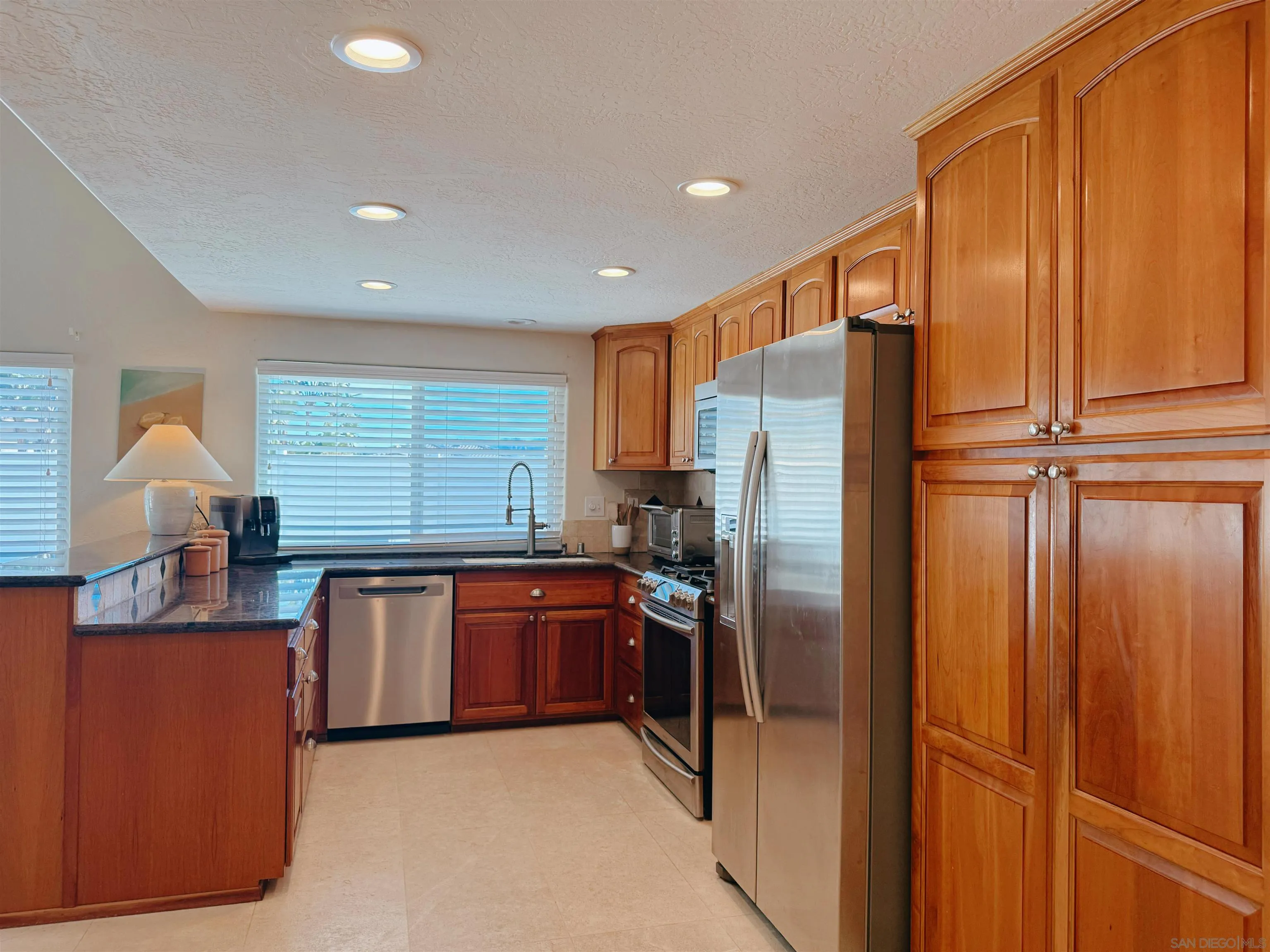 https://cdn.realtyfeed.com/cdn/127/260004469/2d955c82c6df260c2696beb3a30f707a.webp