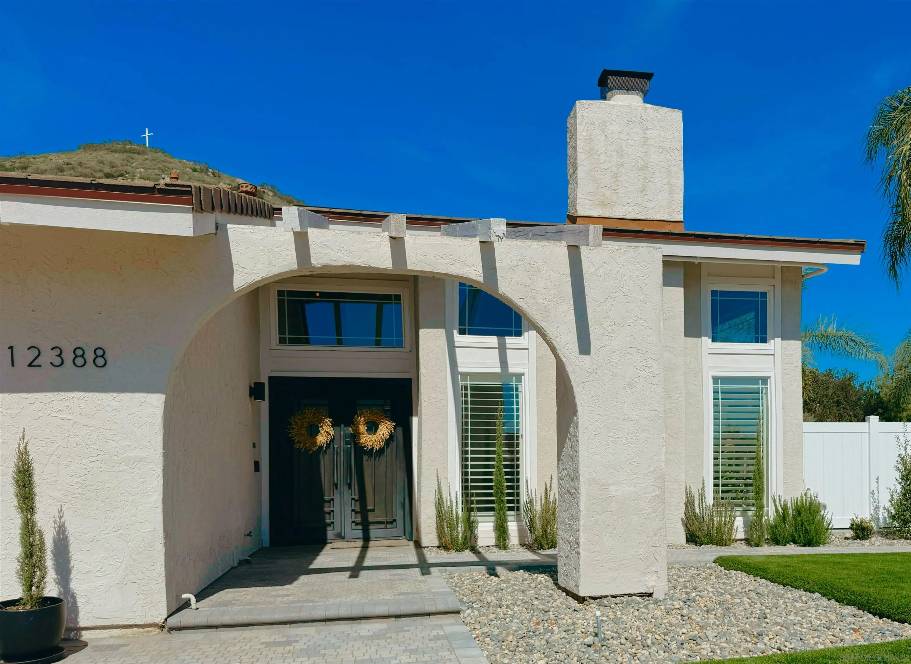 https://cdn.realtyfeed.com/cdn/127/260004469/c7e4035a22fe7dd845c5bd9411db6292.webp