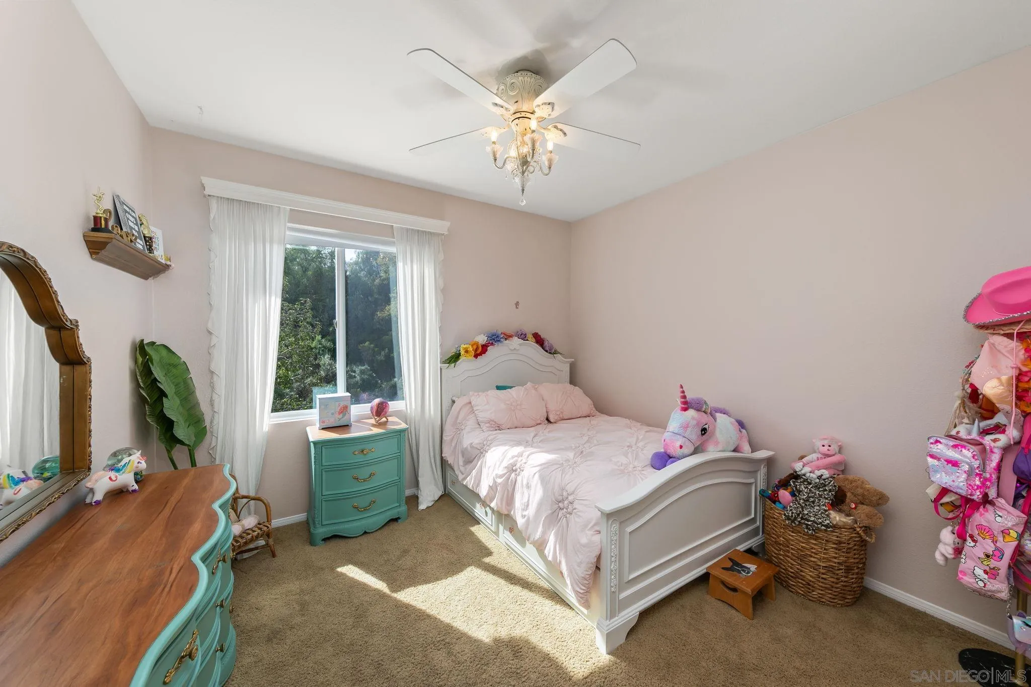 https://cdn.realtyfeed.com/cdn/127/260004476/0afe09109b00d70014b39f37fe5b5e79.webp