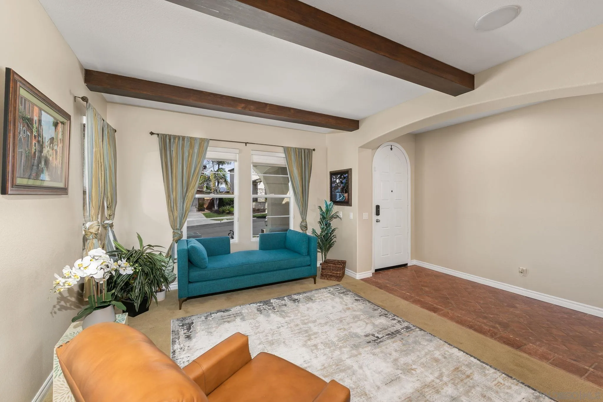 https://cdn.realtyfeed.com/cdn/127/260004476/71b8e6d3f467cf137a1244d3de94f38c.webp