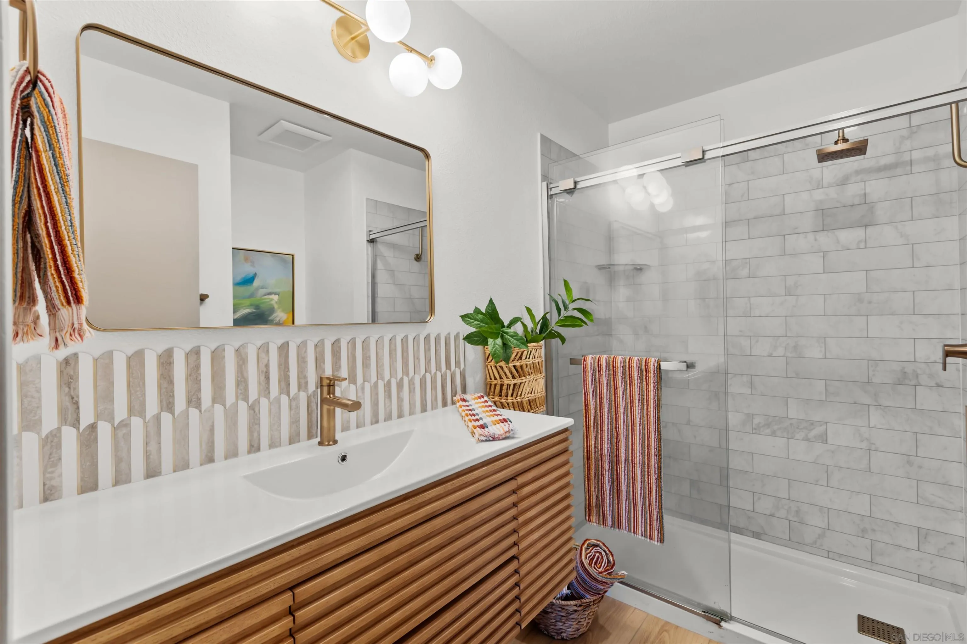 Photo #17: 260004477 Listing: Photo #17