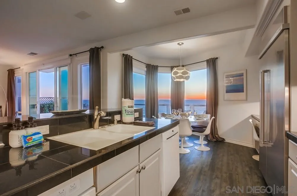 https://cdn.realtyfeed.com/cdn/127/260004479/a753d921a5c7b6b336a5e8214ecfd5a9.webp