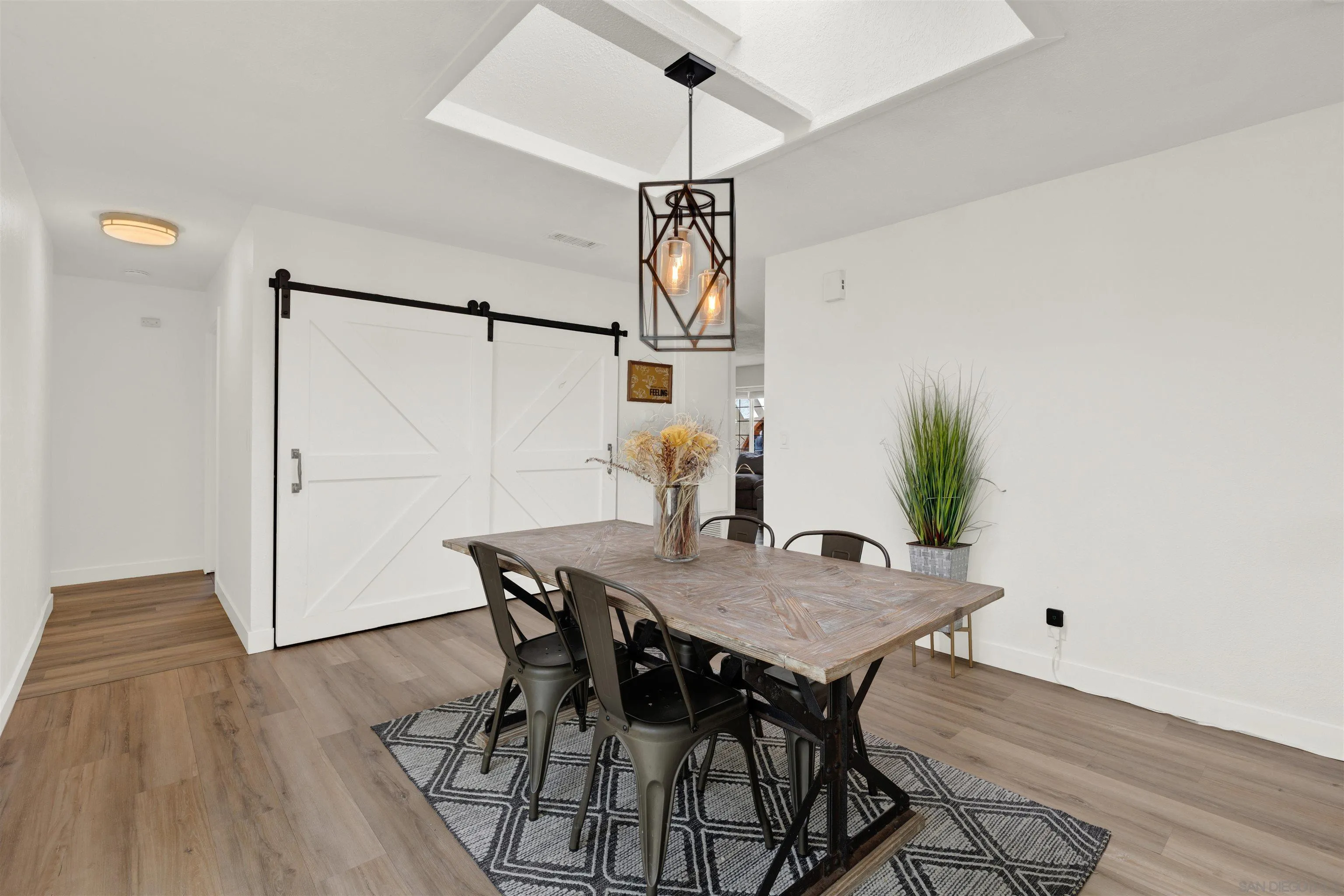 https://cdn.realtyfeed.com/cdn/127/260004483/5988a9afccc7e1d99da375286a14dd32.webp